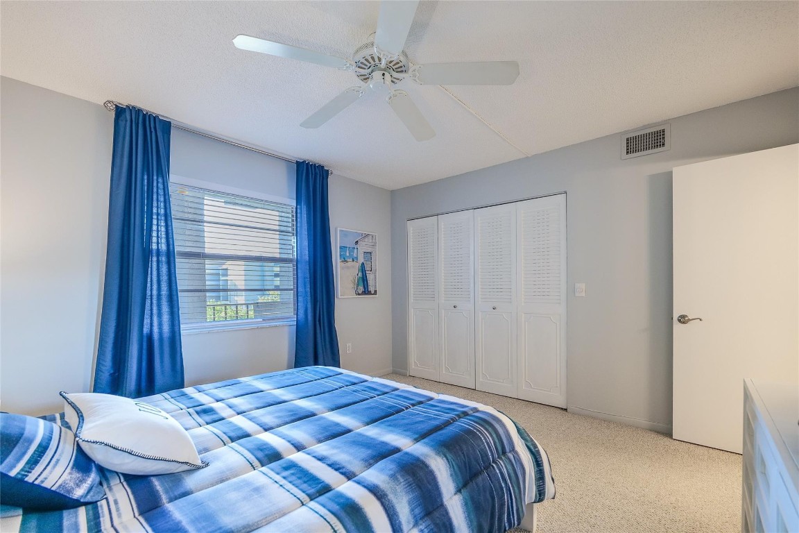 18TH HOLE AT INVERRARY - Residential