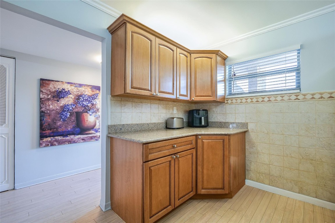 18TH HOLE AT INVERRARY - Residential