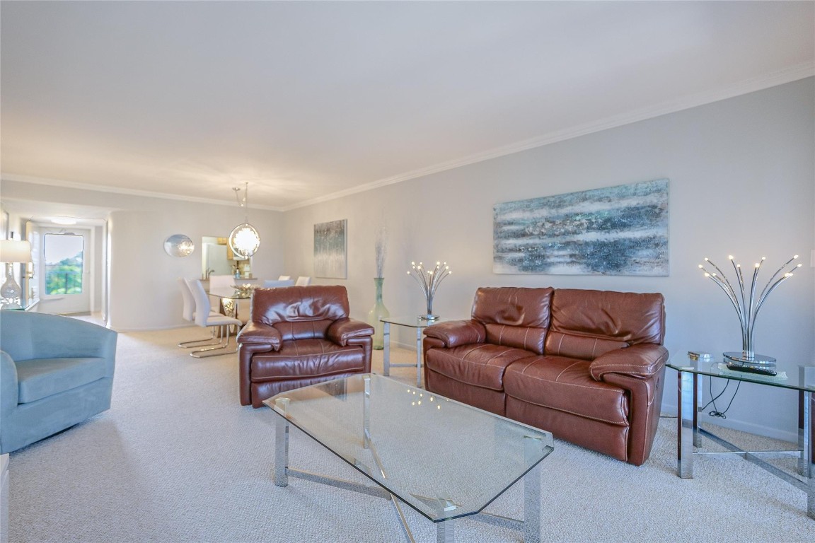 18TH HOLE AT INVERRARY - Residential