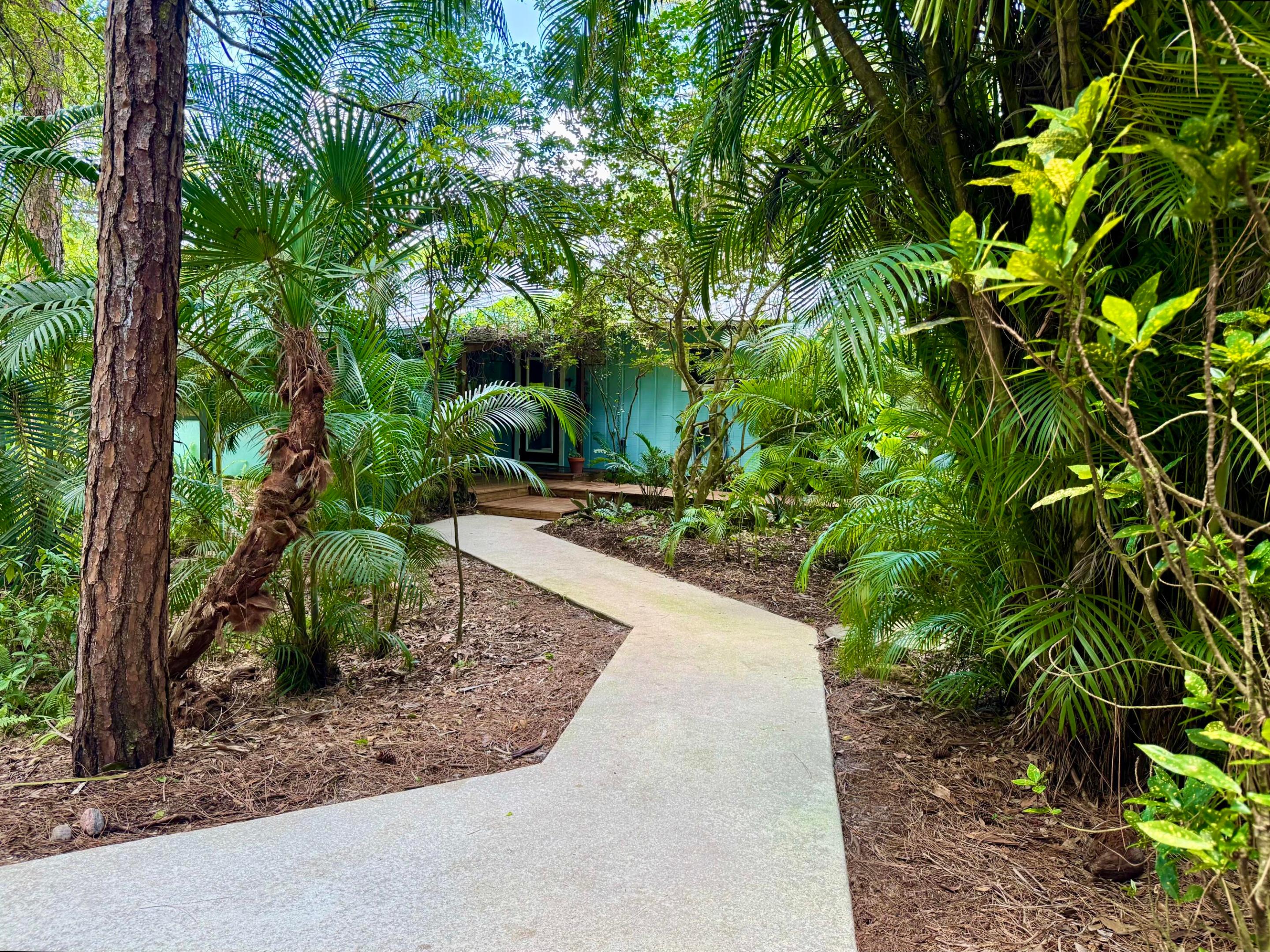 12566 Old Indiantown Road