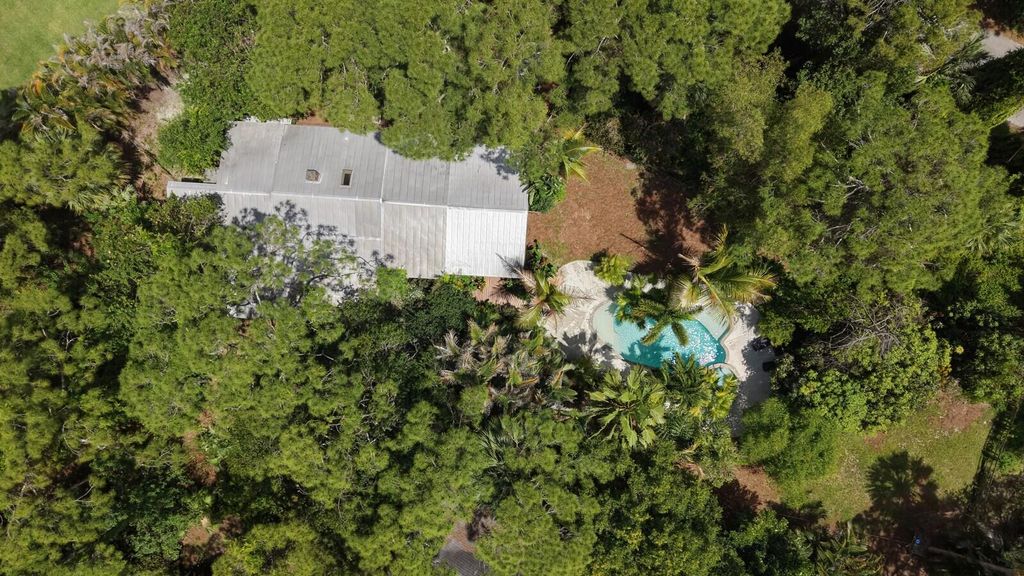 Photo of 12566 Old Indiantown Road, Jupiter, FL 33478 (MLS # B26020993)