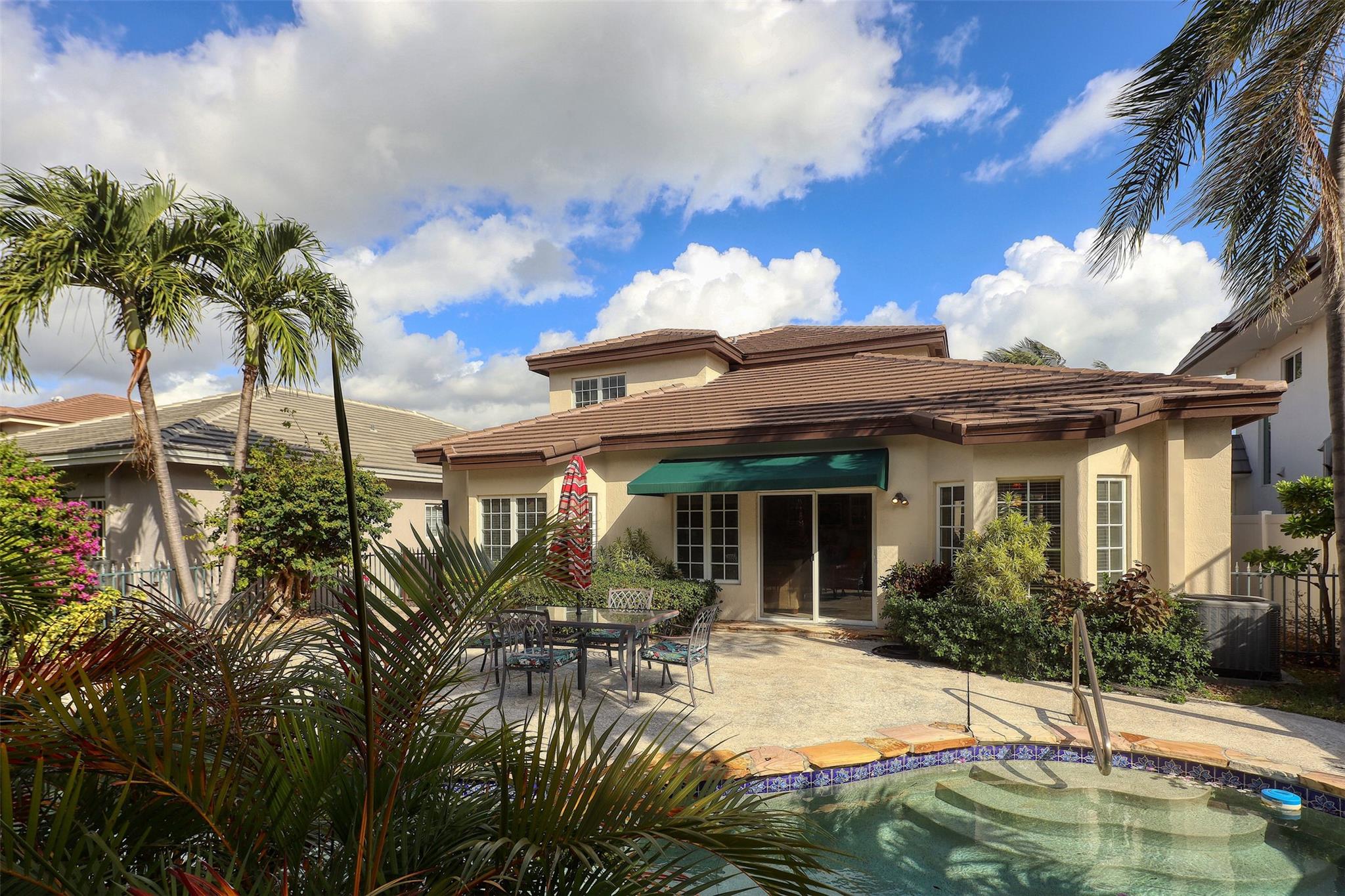 Las Olas By The Sea Ext 3 - Residential