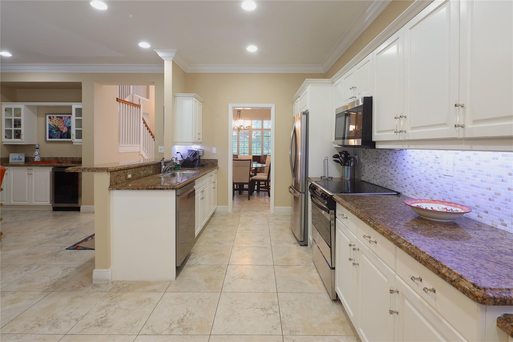 Las Olas By The Sea Ext 3 - Residential