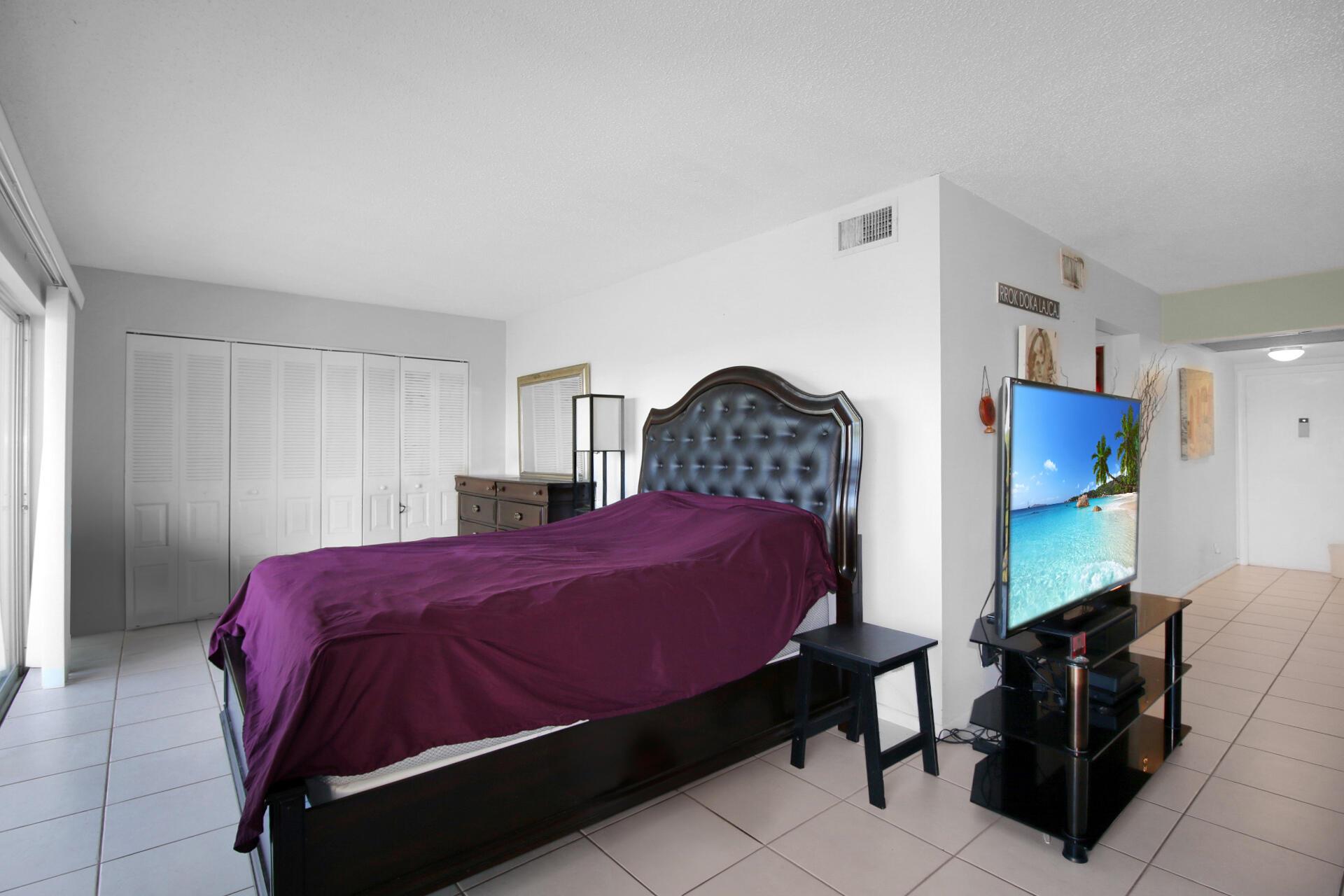 WATERWAY CLUB - Residential