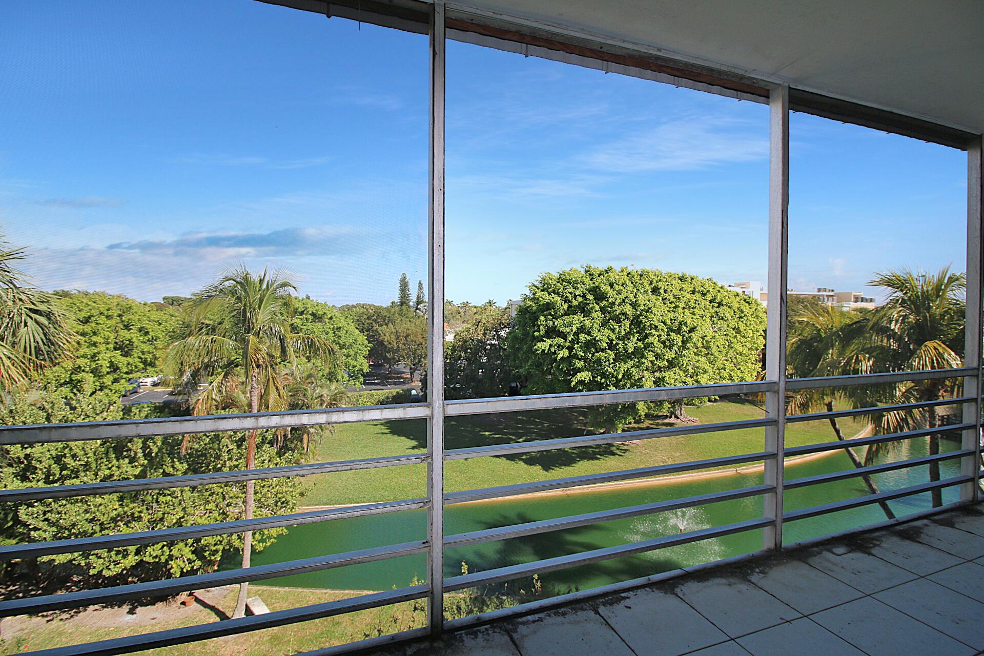 WATERWAY CLUB - Residential