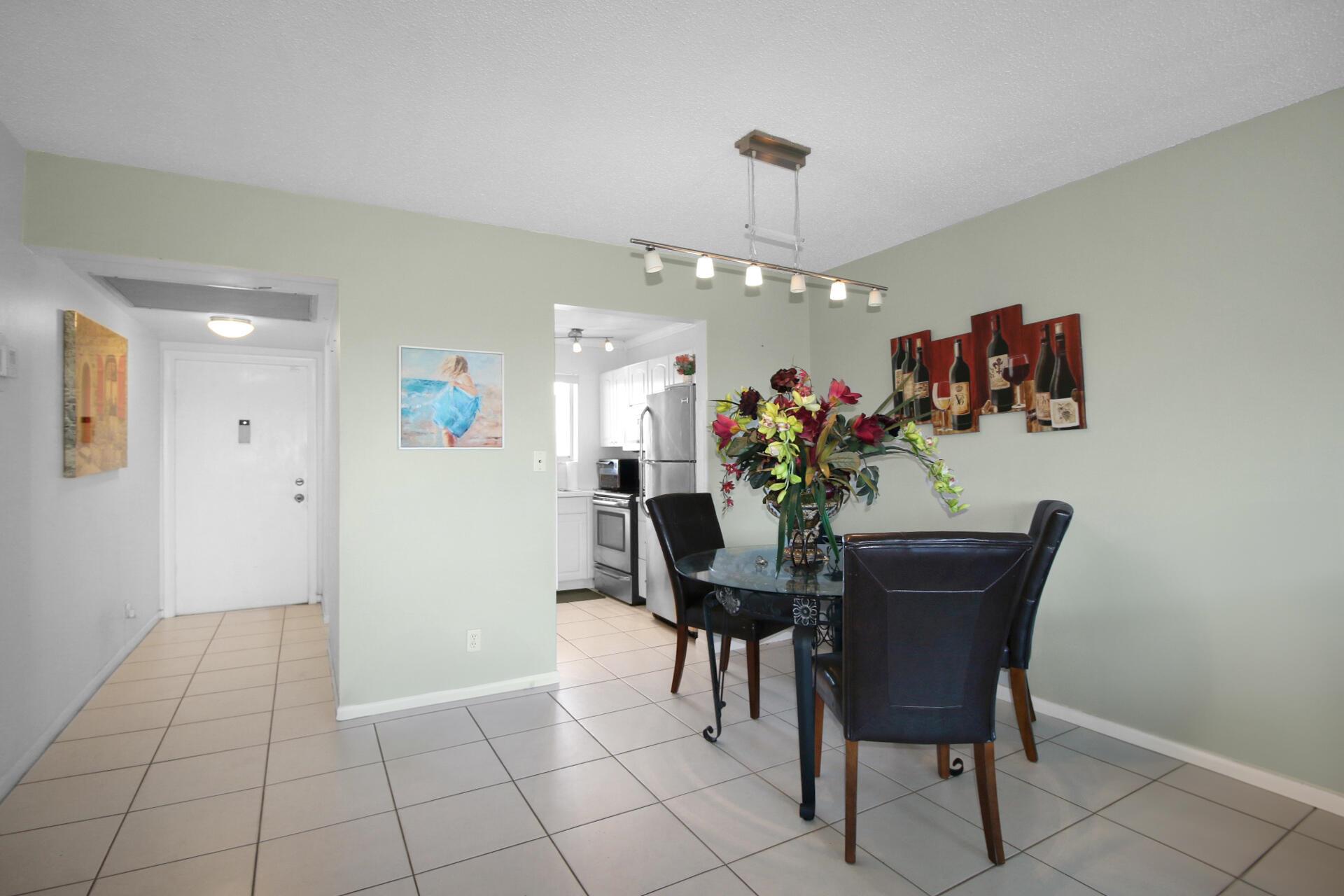 WATERWAY CLUB - Residential