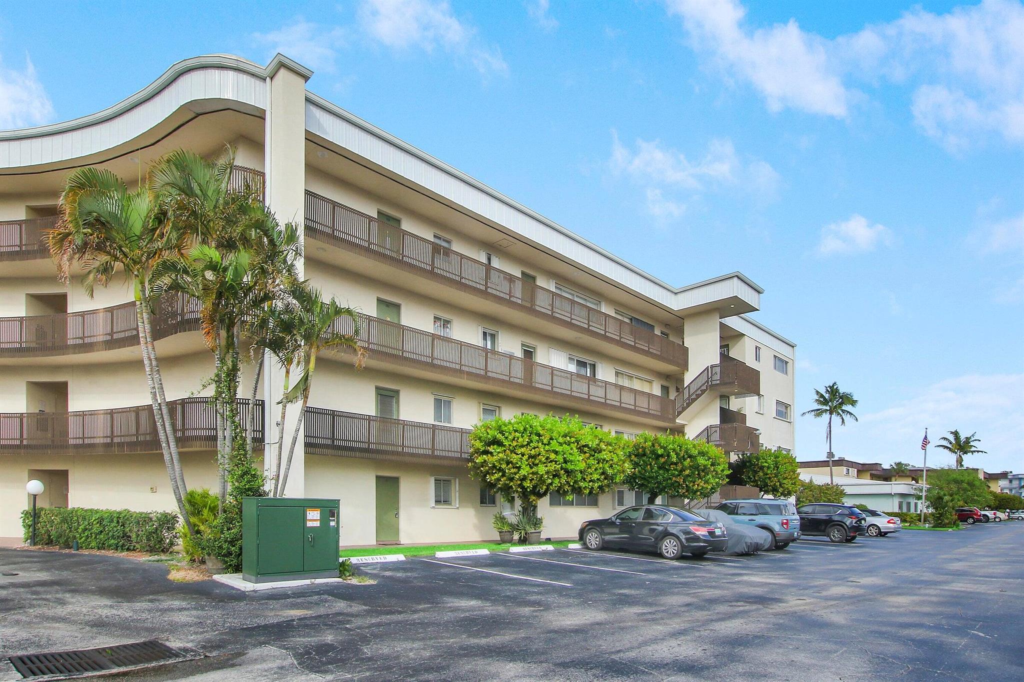 300 Waterway Drive S 407