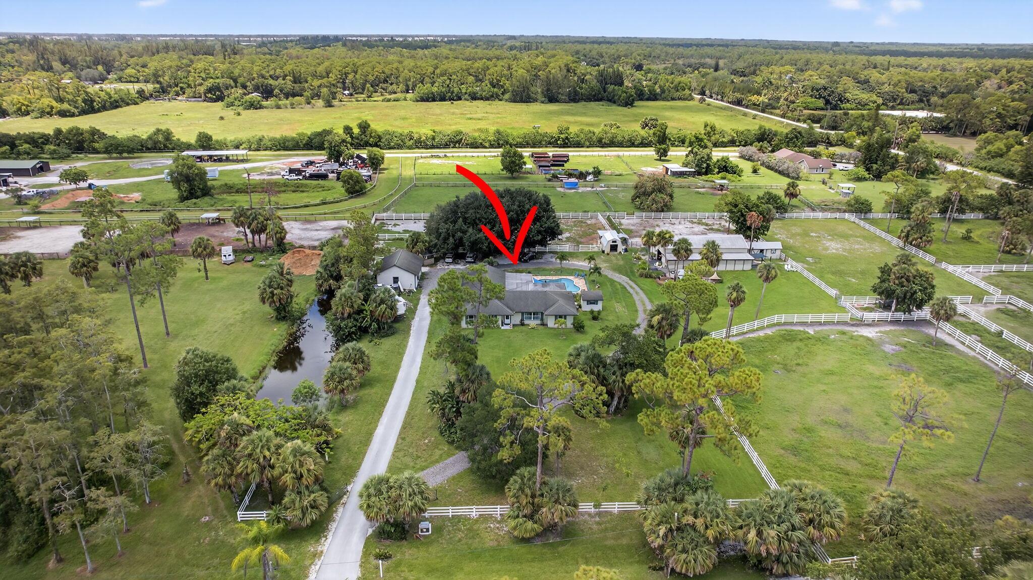 LOXAHATCHEE GROVES - Residential