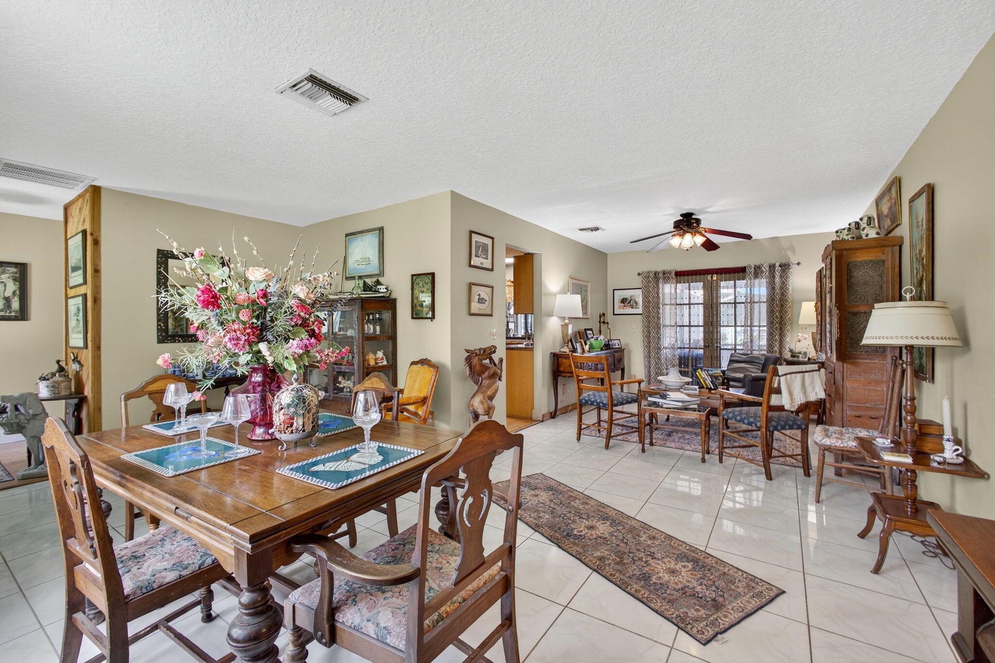 LOXAHATCHEE GROVES - Residential