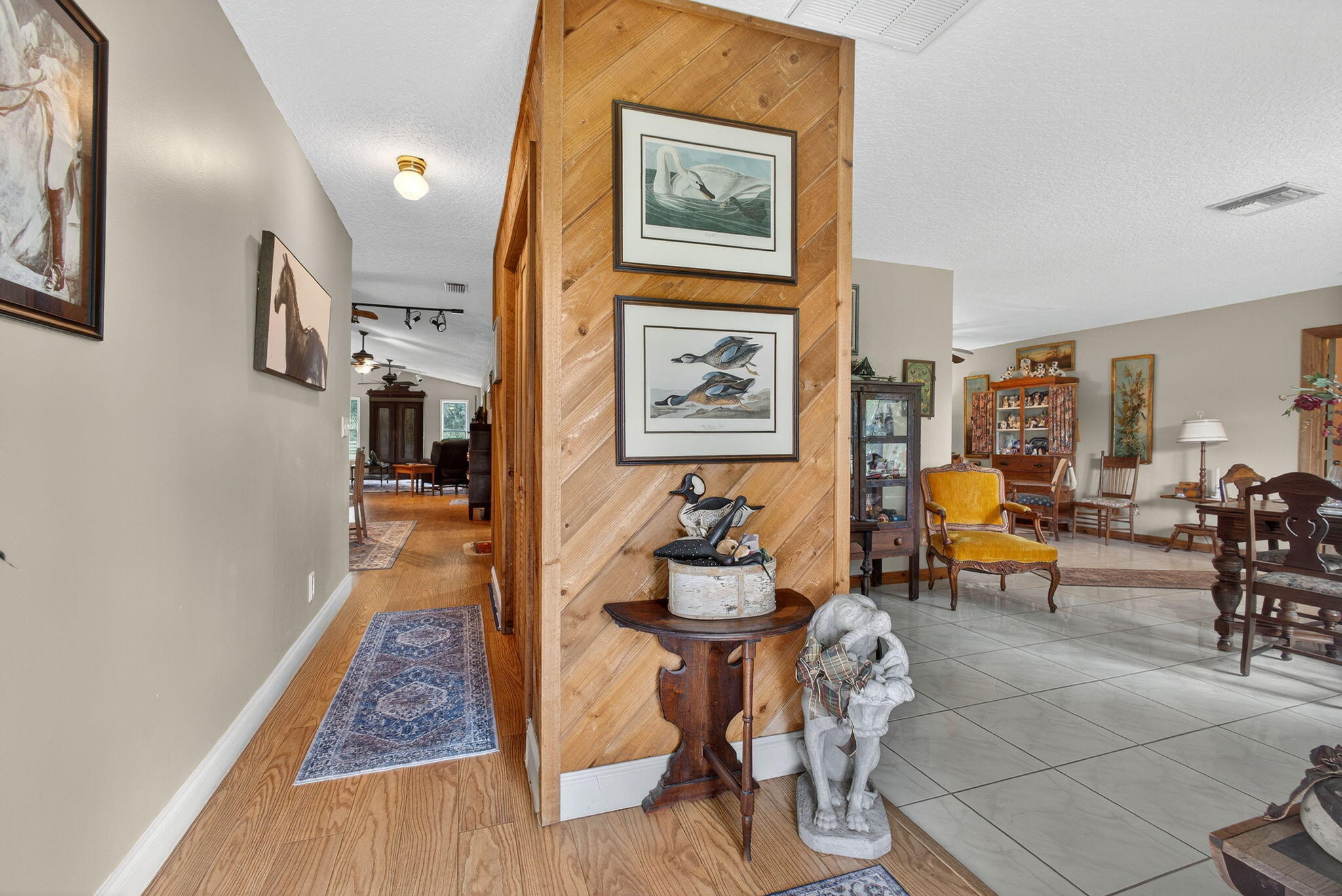 LOXAHATCHEE GROVES - Residential