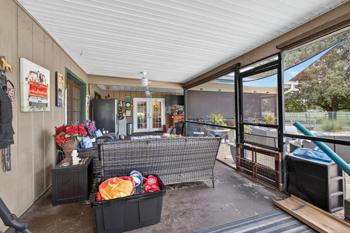 LOXAHATCHEE GROVES - Residential