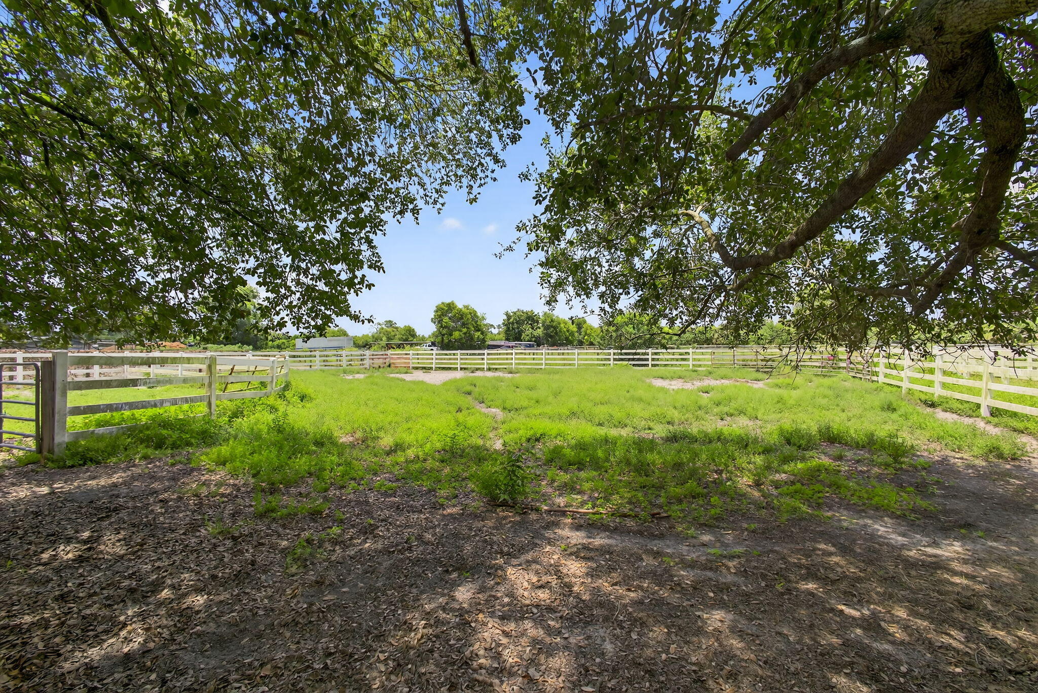 LOXAHATCHEE GROVES - Residential