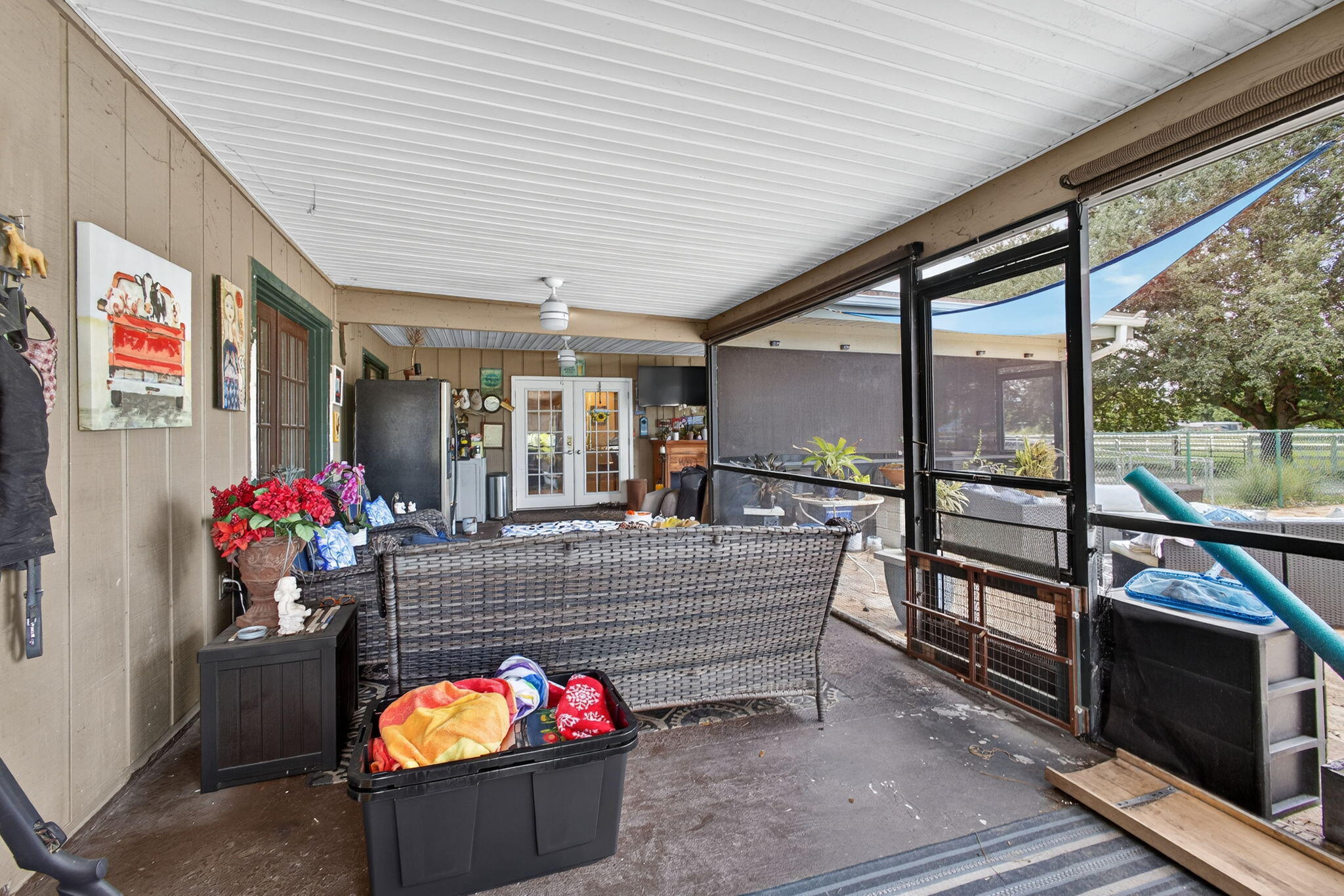 LOXAHATCHEE GROVES - Residential