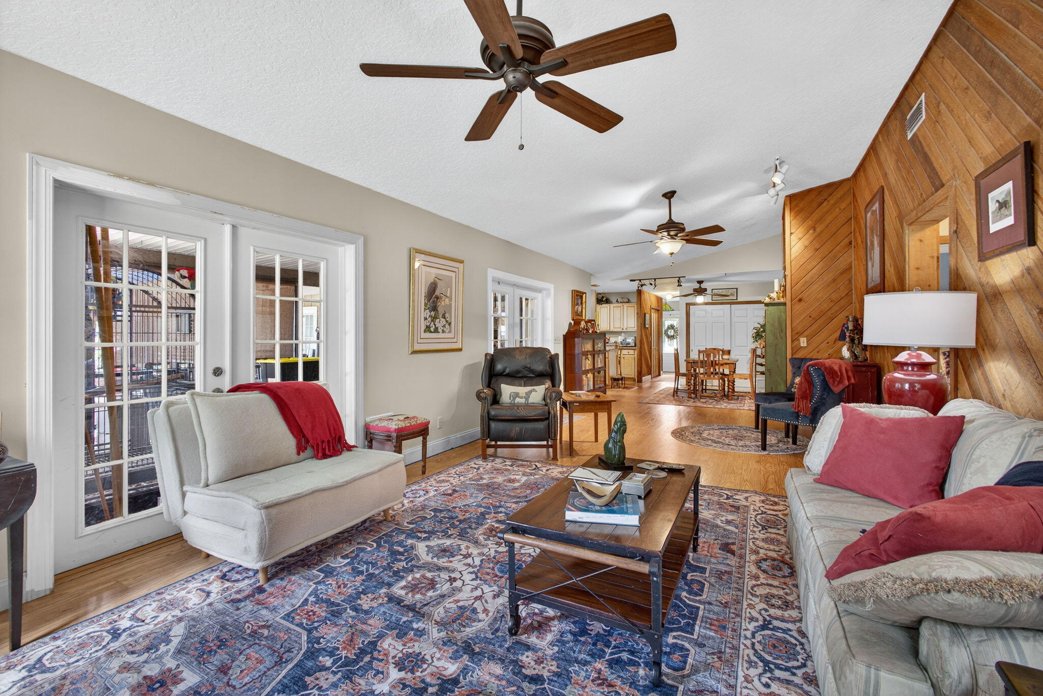 LOXAHATCHEE GROVES - Residential