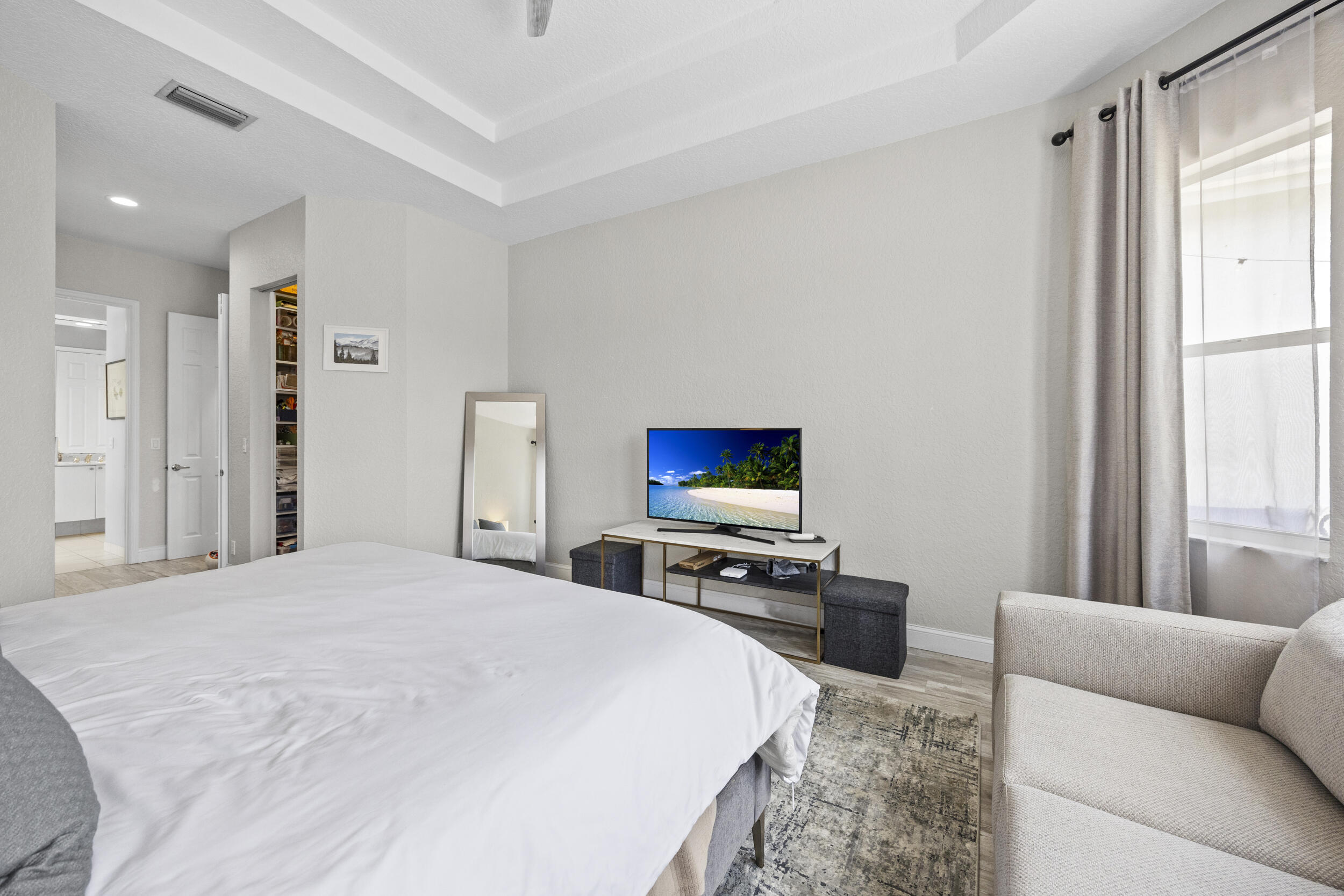 HAMILTON PLACE - Residential