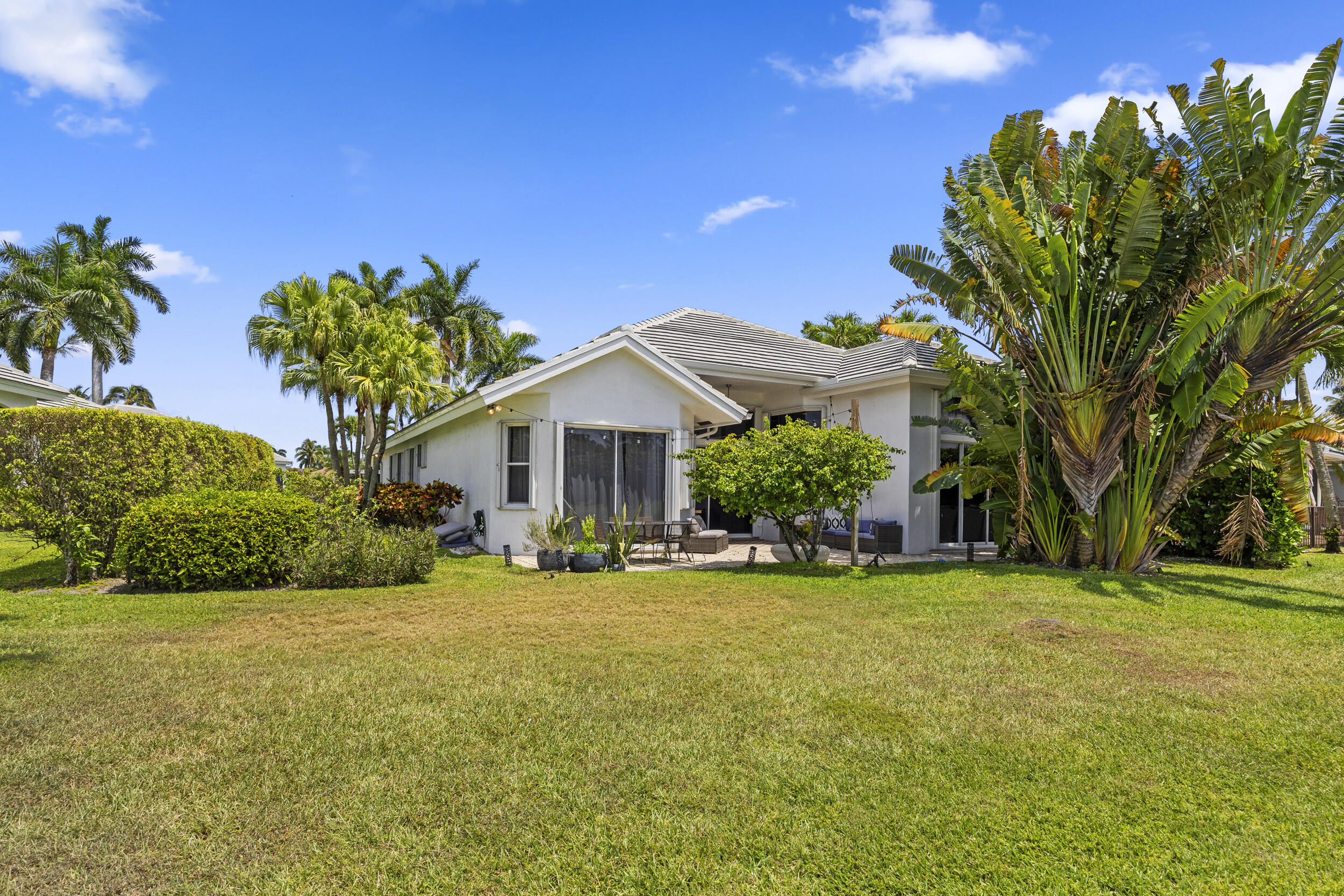 HAMILTON PLACE - Residential
