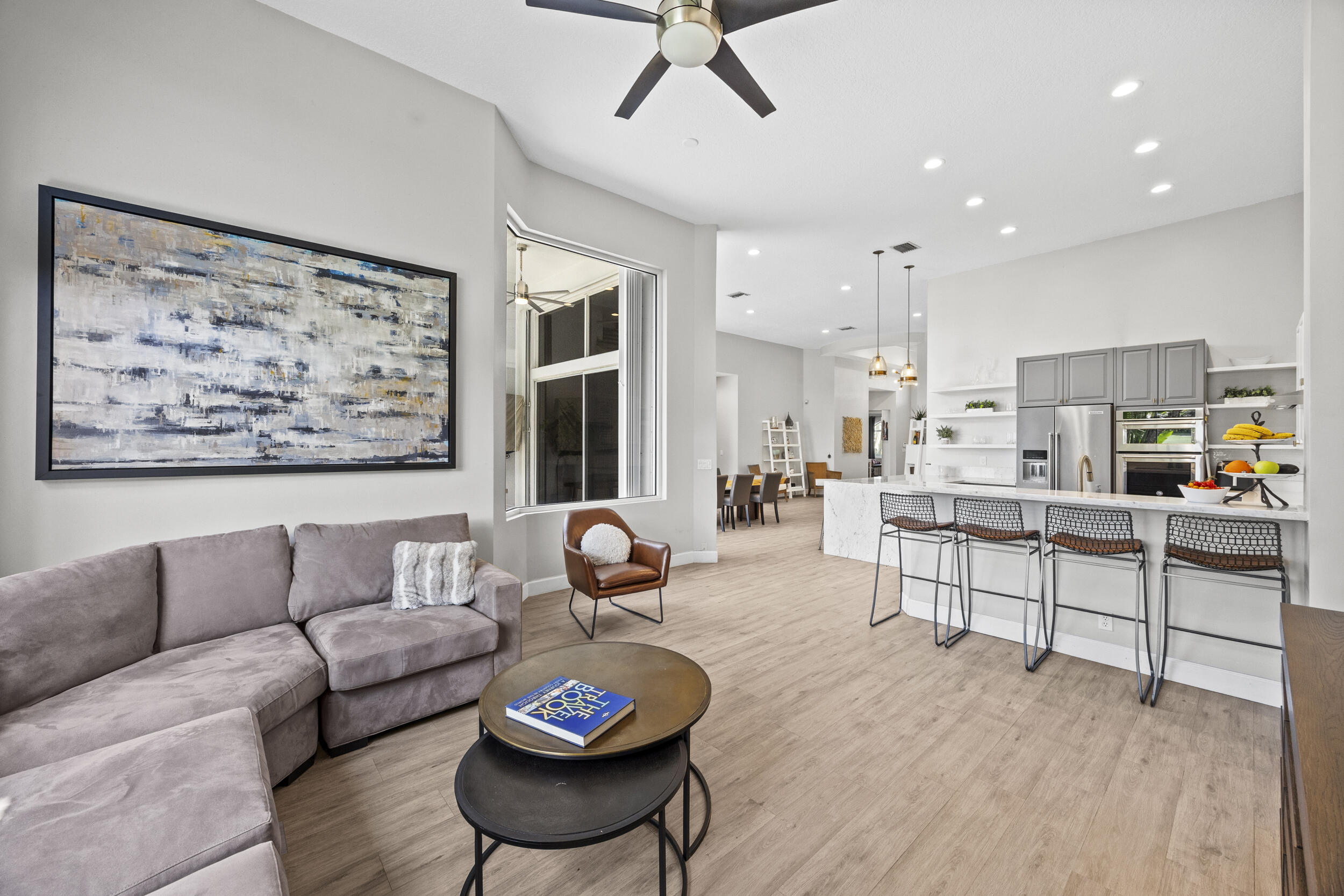 HAMILTON PLACE - Residential