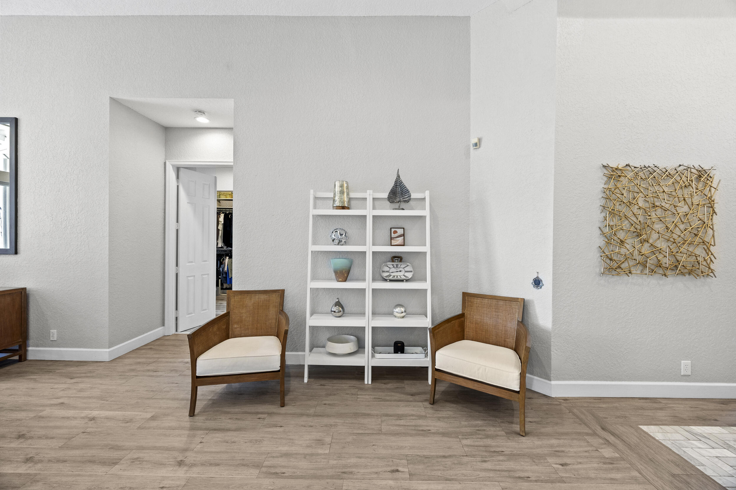 HAMILTON PLACE - Residential