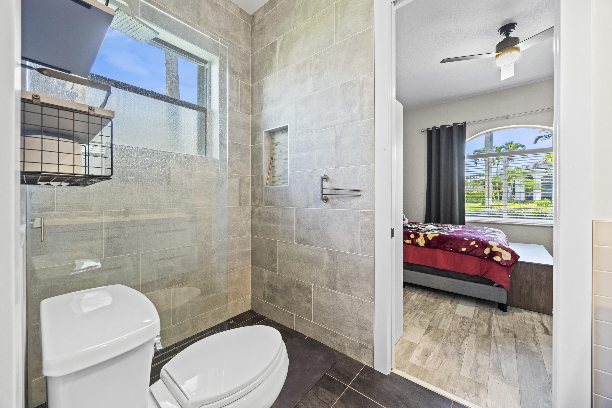 HAMILTON PLACE - Residential