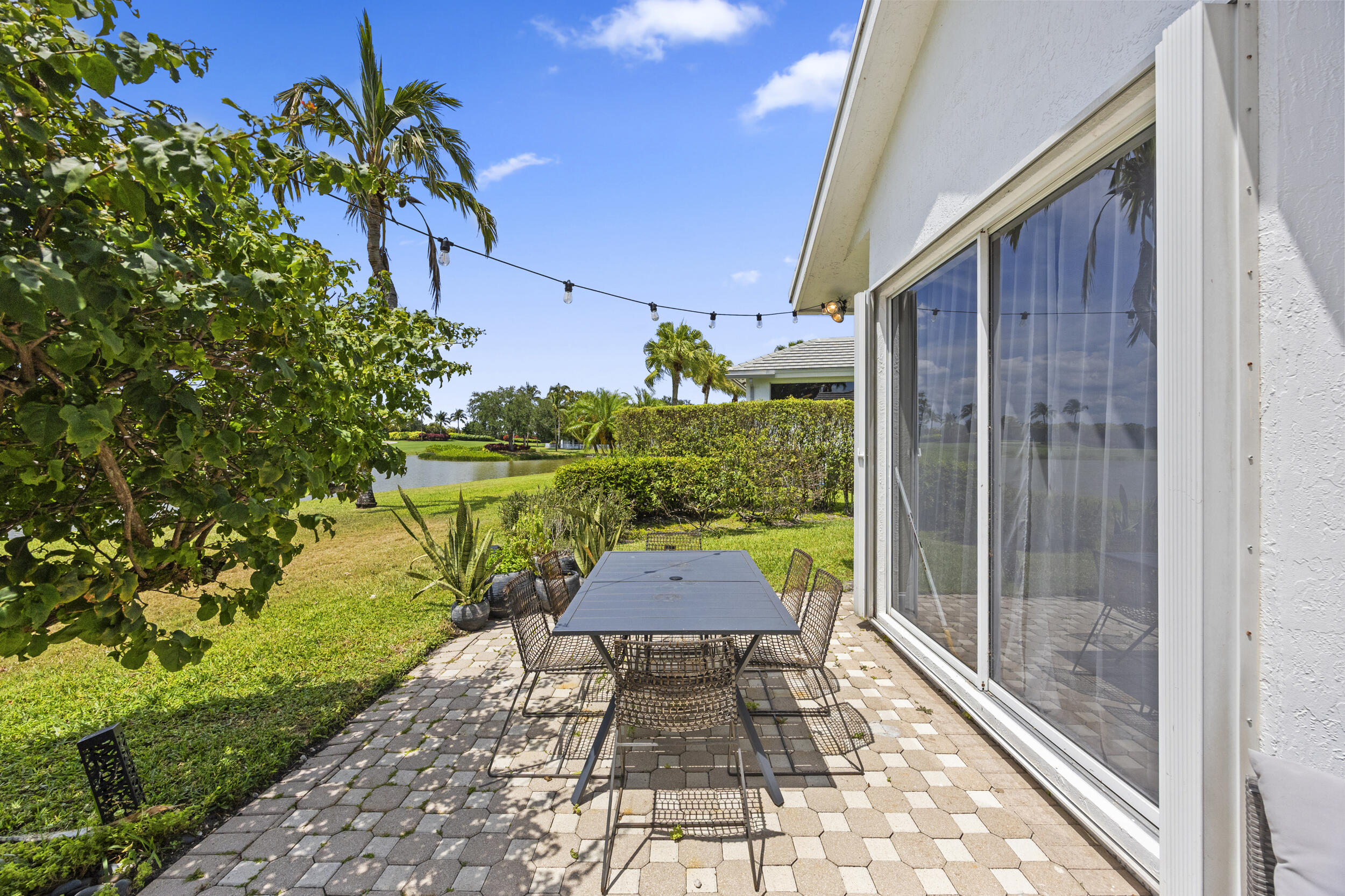HAMILTON PLACE - Residential