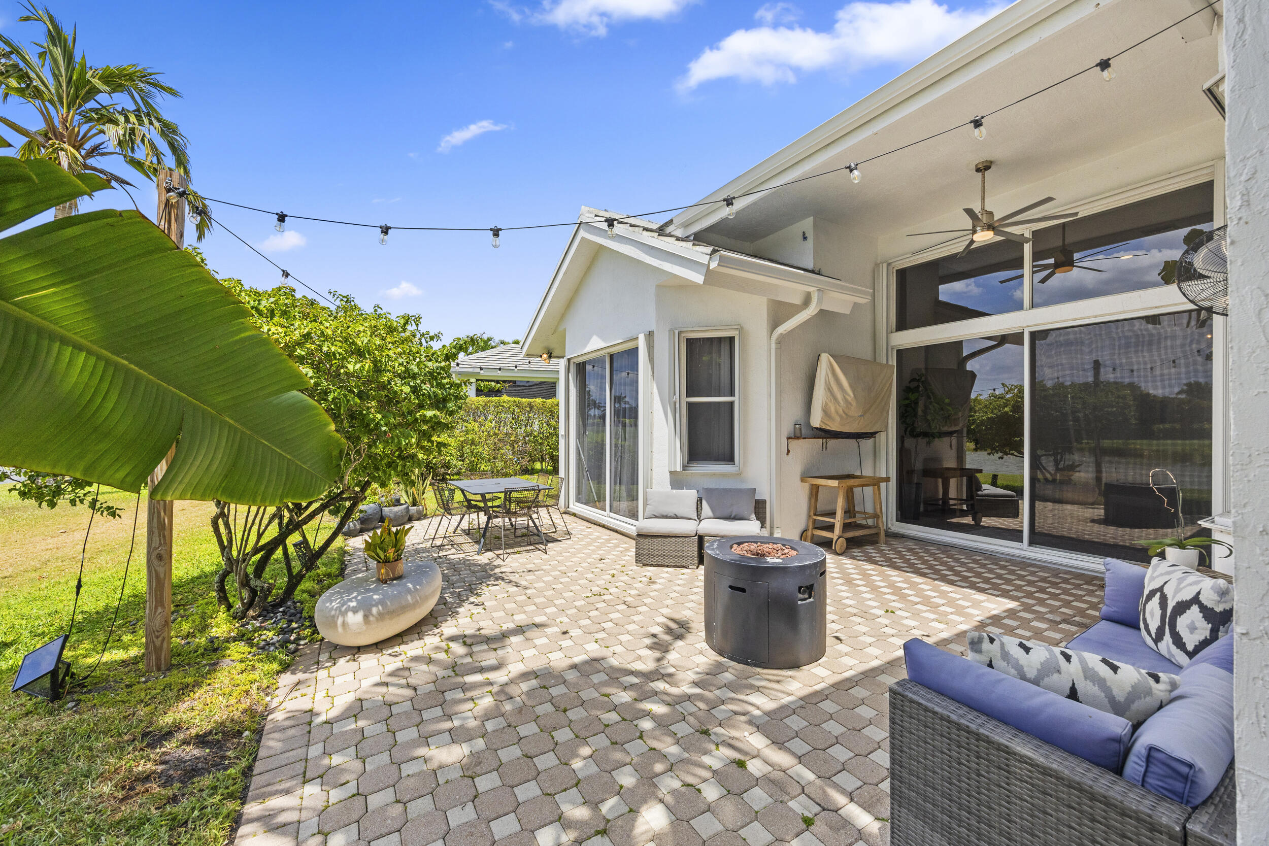 HAMILTON PLACE - Residential
