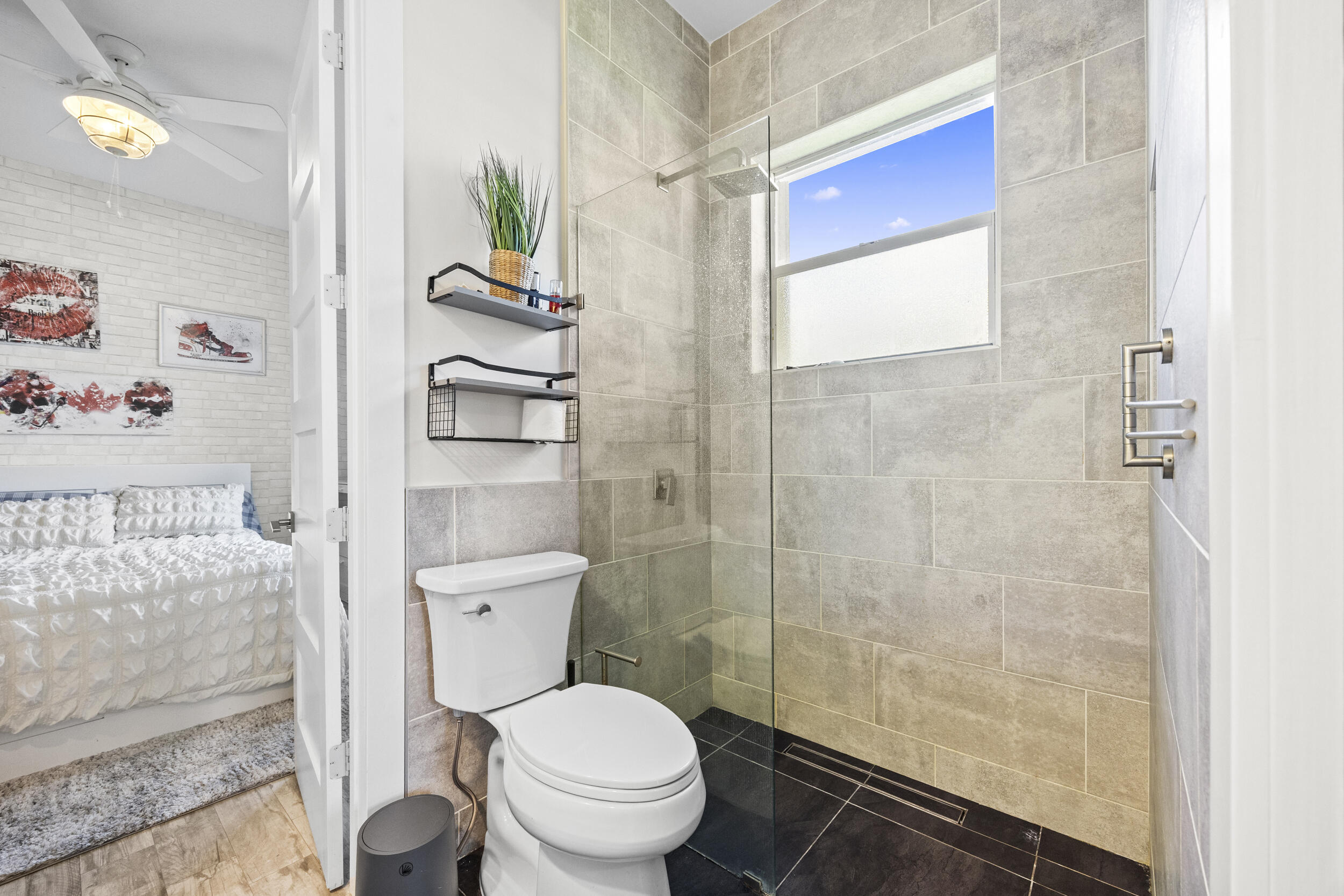 HAMILTON PLACE - Residential