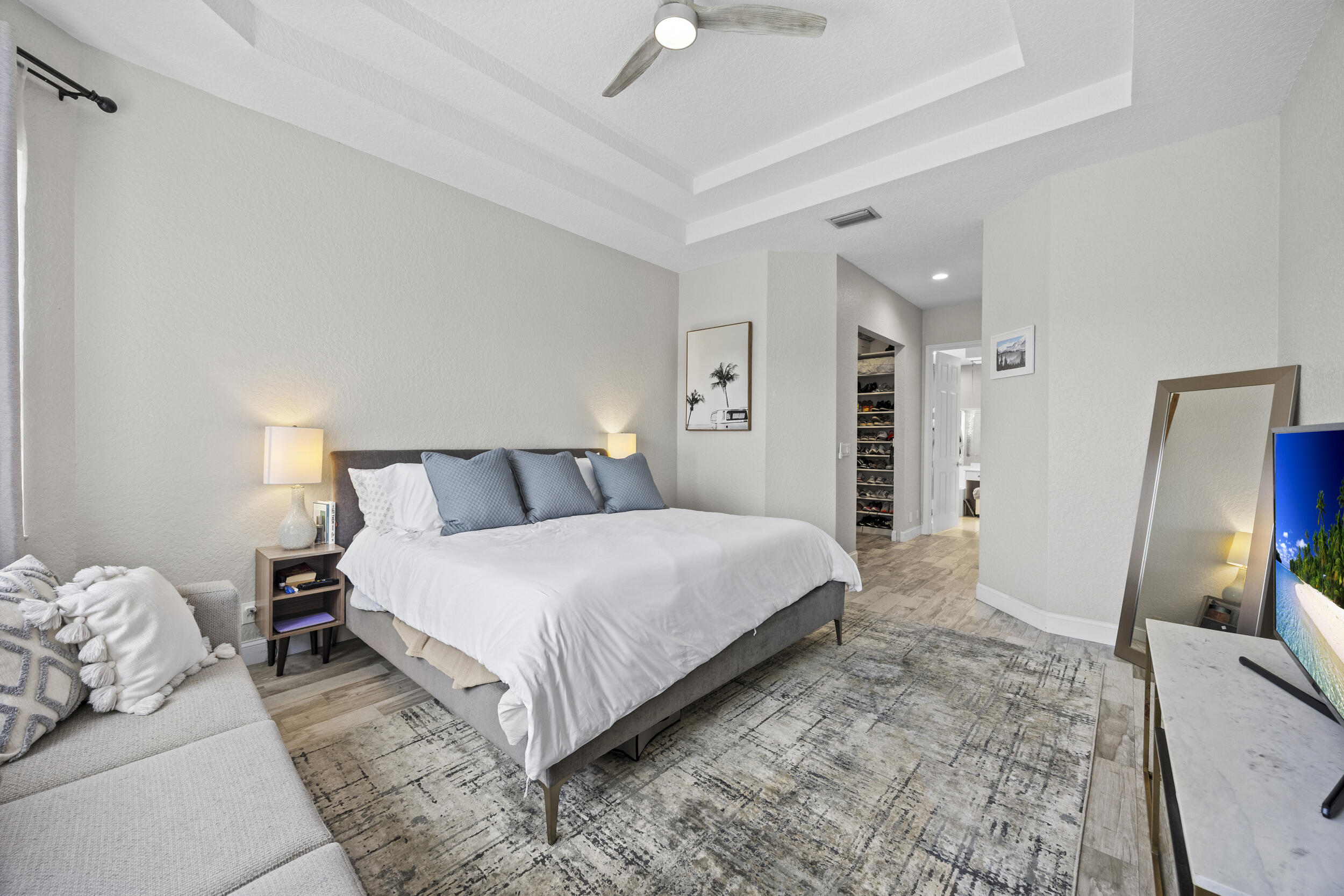 HAMILTON PLACE - Residential