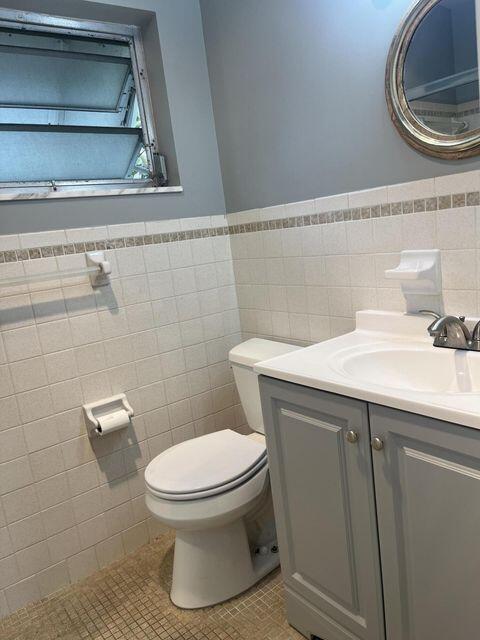 TOWNSITE APTS XVI CONDO - Residential Lease