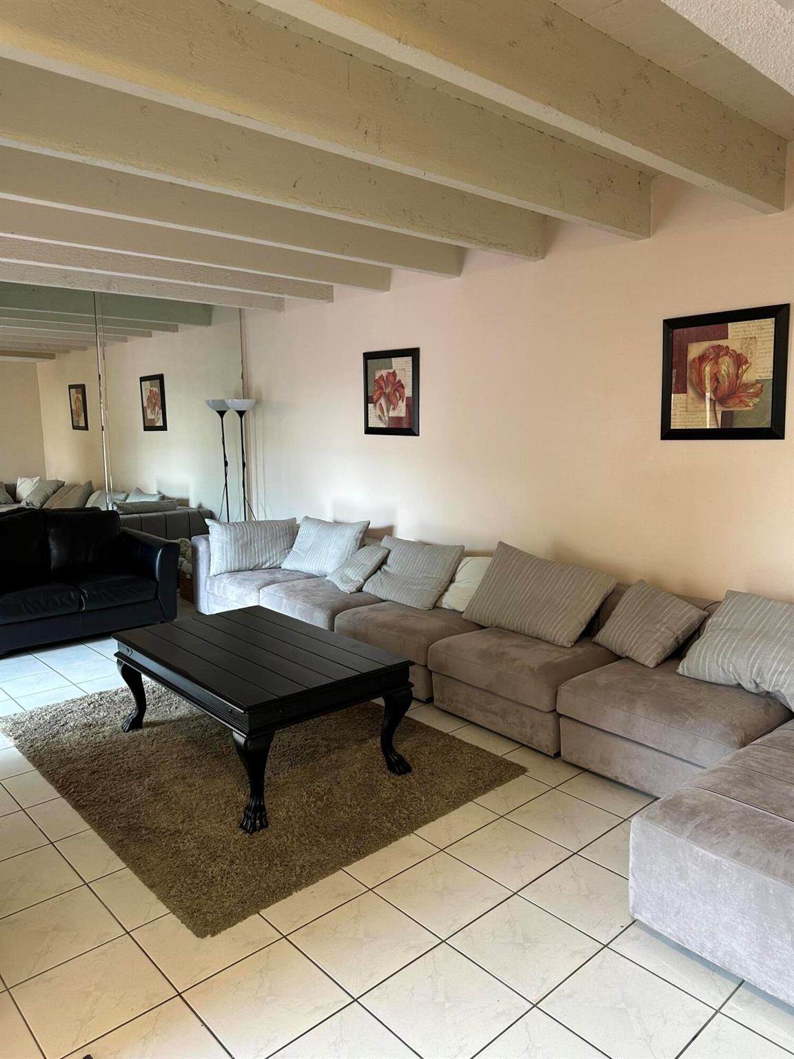 1562 Shaker Circle, Wellington, FL, 33414/$340,000 1 1562 Shaker Circle