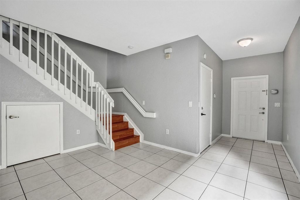 Photo of 3021 NW 30th Avenue, Oakland Park, FL 33311 (MLS # F10544866)