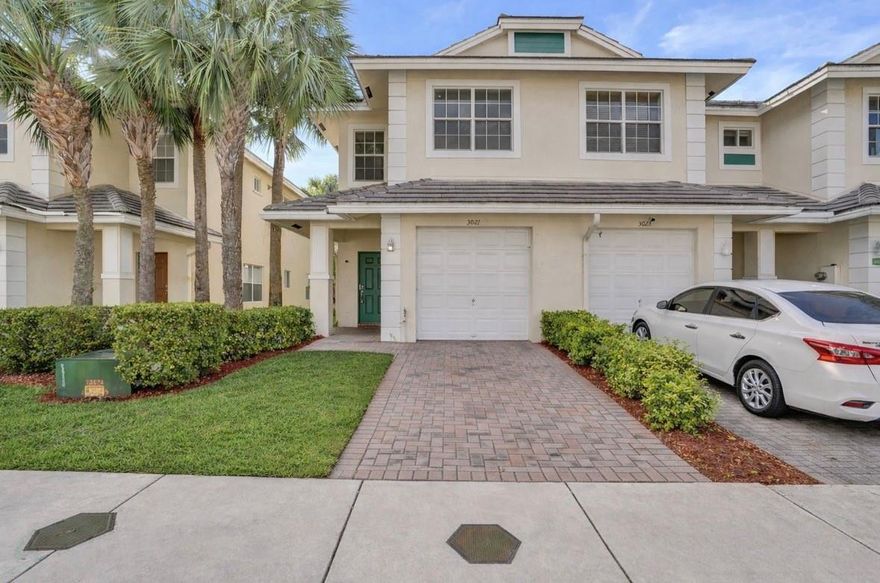 ***LOW MONTHLY HOA FEE  - ONLY $150 PER MONTH.***PERFECT STARTER HOME OR RENTAL INVESTMENT OPPORTUNITY *** CORNER, 2-story FEE SIMPLE Townhome featuring 3 spacious bedrooms, 2.5 bathrooms & one-car garage with driveway. This home offers IMPACT WINDOWS & SLIDER; NEWER FULL SIZE WASHER/DRYER; and STAINLESS KITCHEN APPLIANCES. *** TILE FLOORS DOWNSTAIRS; LAMINATE FLOORS UPSTAIRS & FRESHLY PAINTED INTERIOR***. Enjoy a private fenced yard, perfect for kids, pets, and outdoor living. **2023 RHEEM WATER HEATER & 2007 RHEEM AC**. Excellent location close to I-95 and 441, plenty of shopping, dining, and JUST MINUTES AWAY FROM THE BEACH. **CAN BE RENTED AFTER PURCHASE** CORNER, 3-BR/2.5-BATHS/1 CAR GARAGE; STAINLESS APPLIANCES; NEWER FULL SIZE WASHER/DRYER; IMPACT WINDOWS & SLIDER; FEE SIMPLE TOWNHOME; LOW HOA $150 PER MONTH. PROPERTY CAN BE RENTED AFTER PURCHASE.