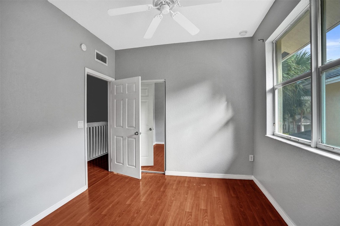 CAMBRIDGE PARK TOWNHOMES - Residential