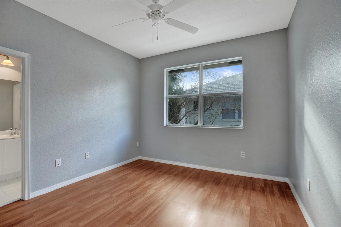 CAMBRIDGE PARK TOWNHOMES - Residential