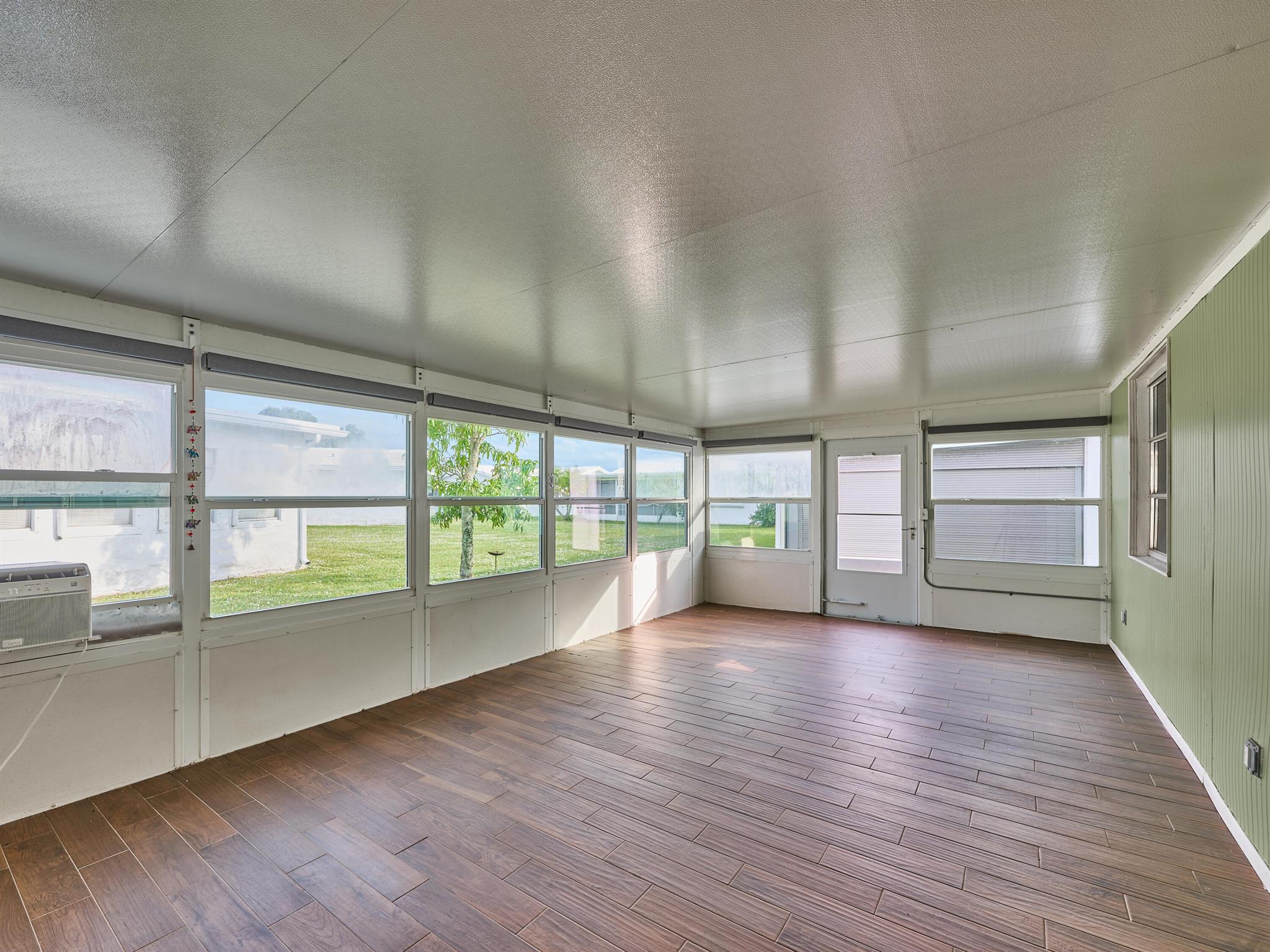 PALM BEACH LEISUREVILLE S - Residential