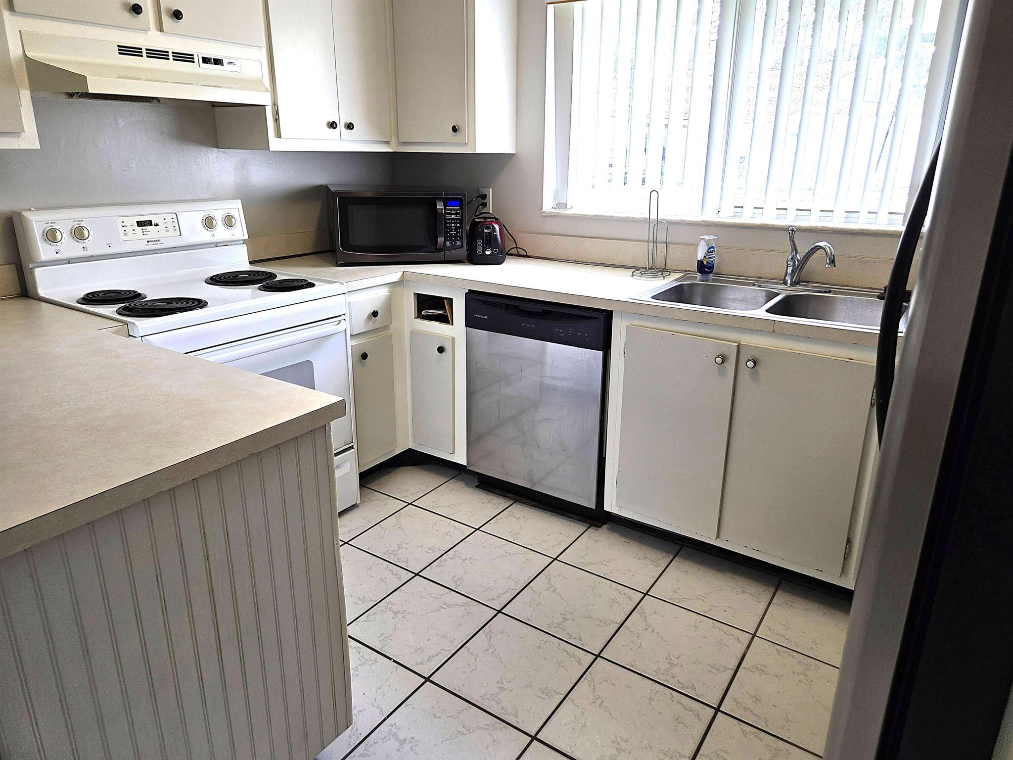 SOUTH PORT ST LUCIE UNIT - Residential