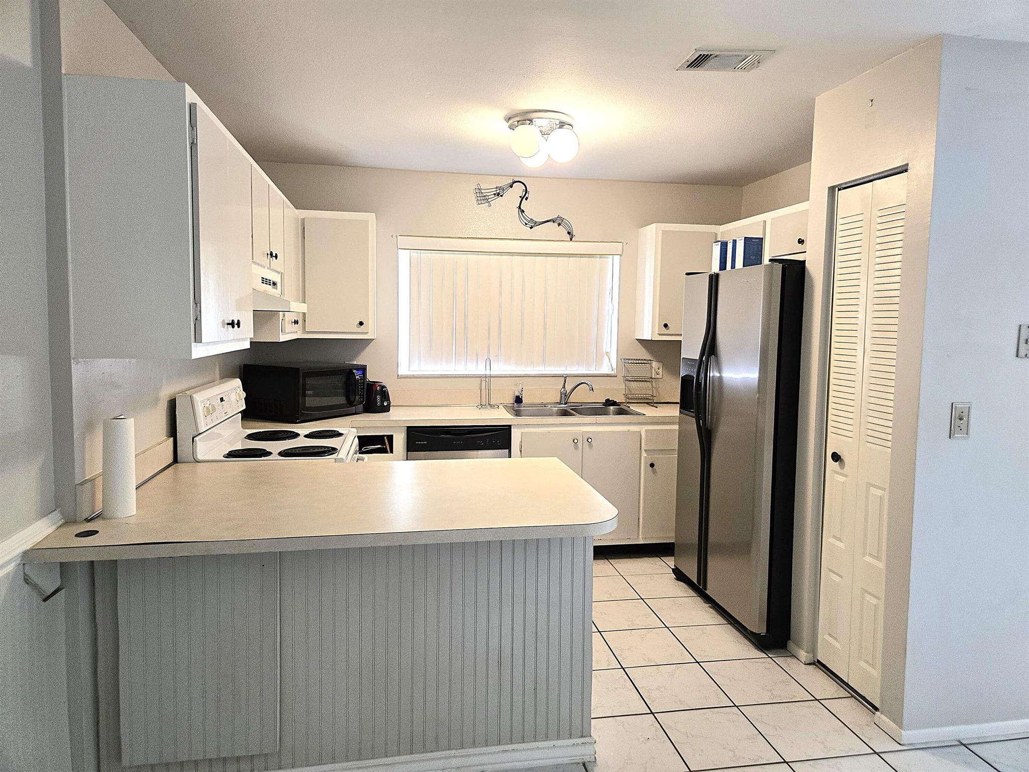 SOUTH PORT ST LUCIE UNIT - Residential