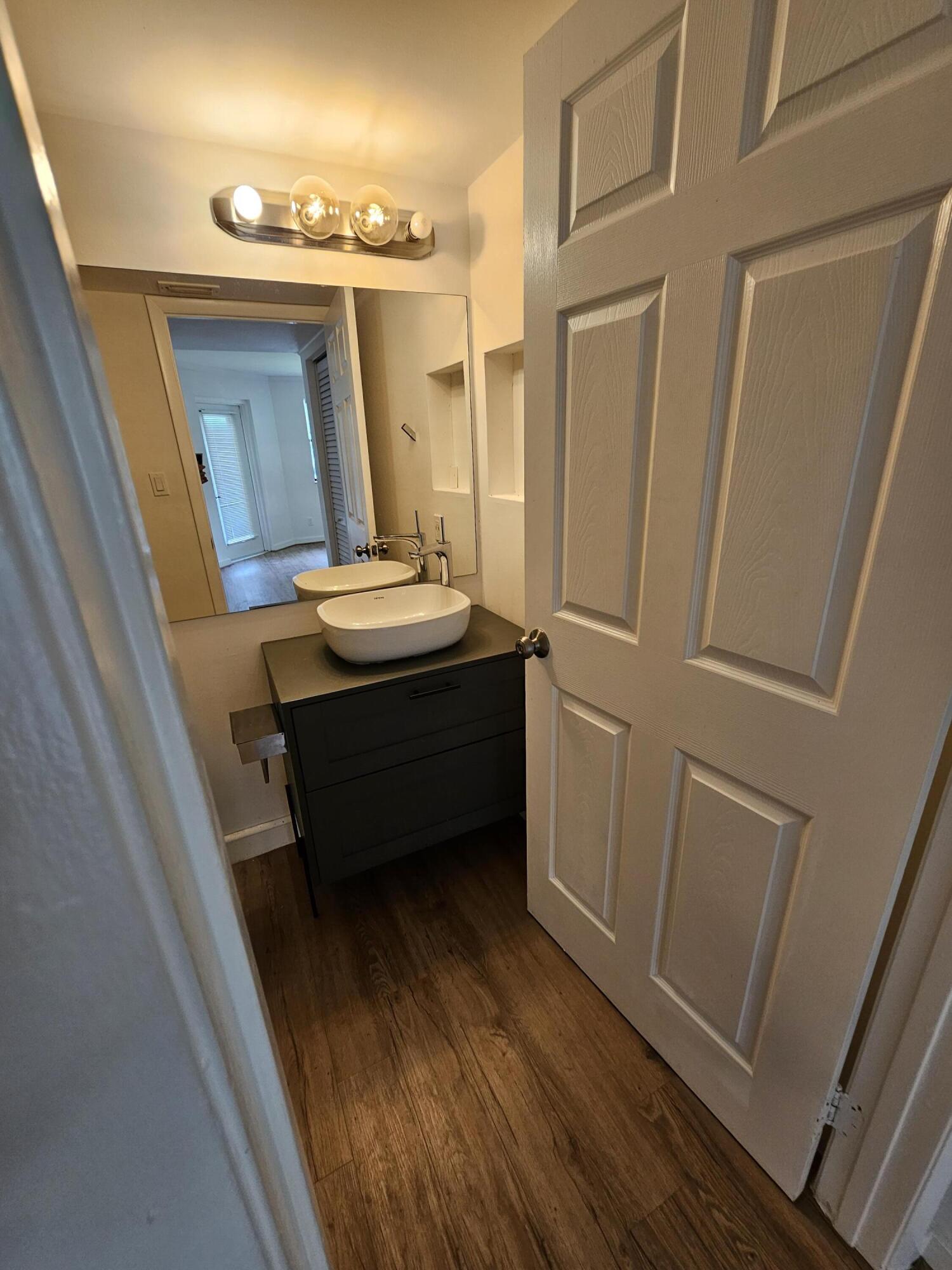 HOLLYWOOD PARC CONDOMINIUM - Residential