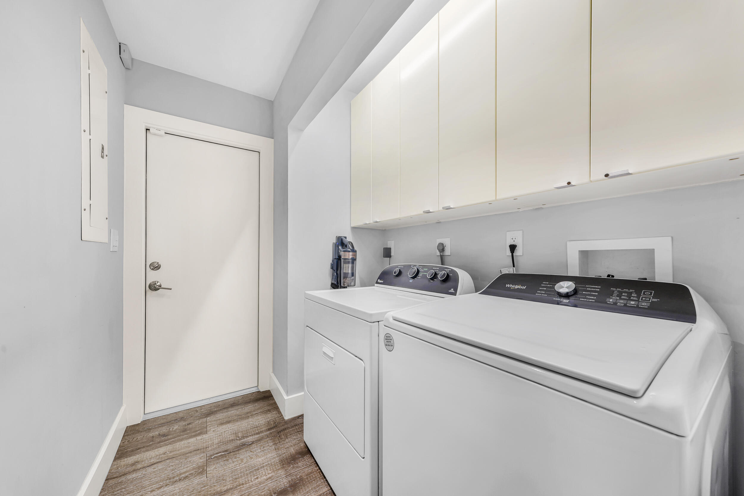 NO 129 PALM-AIRE COUNTRY CLUB - Residential