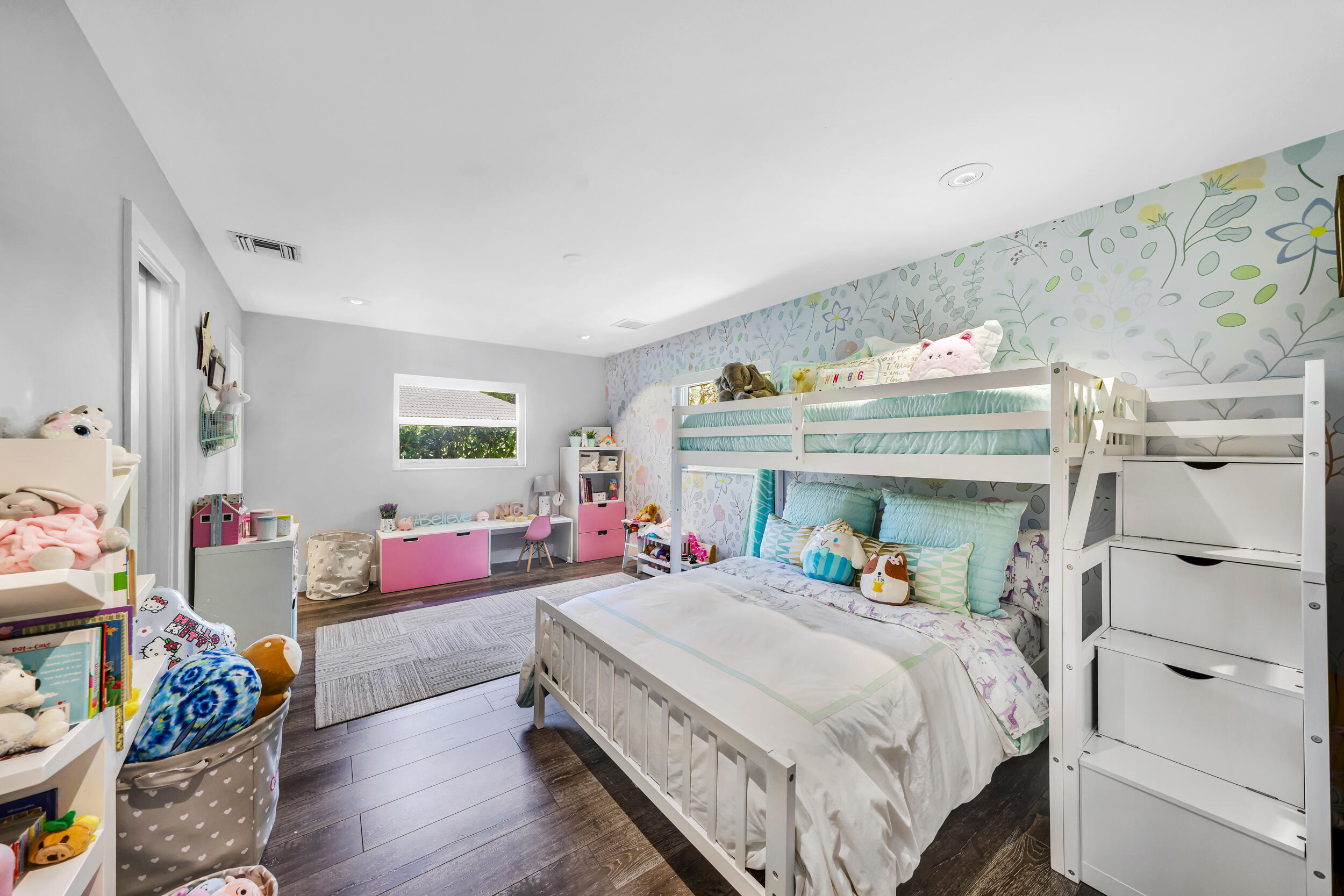 NO 129 PALM-AIRE COUNTRY CLUB - Residential