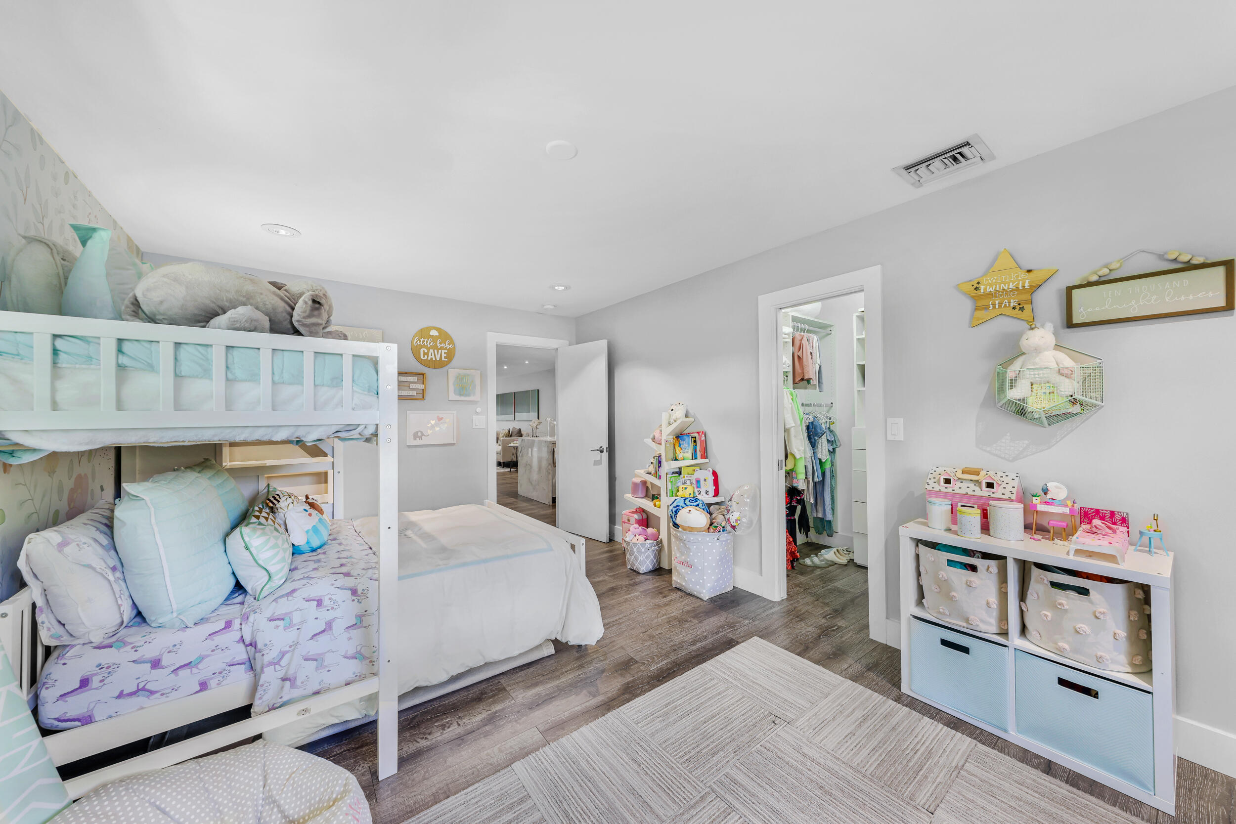 NO 129 PALM-AIRE COUNTRY CLUB - Residential