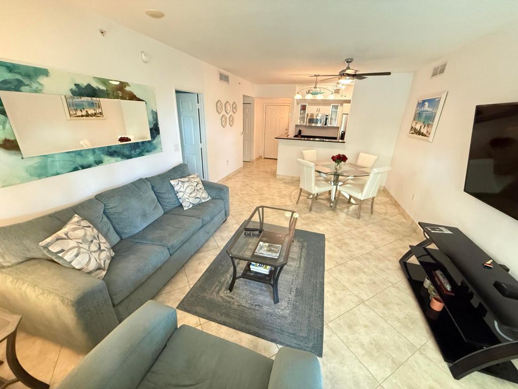 Photo of 700 E Boynton Beach Boulevard #203, Boynton Beach, FL 33435 (MLS # B26021329)