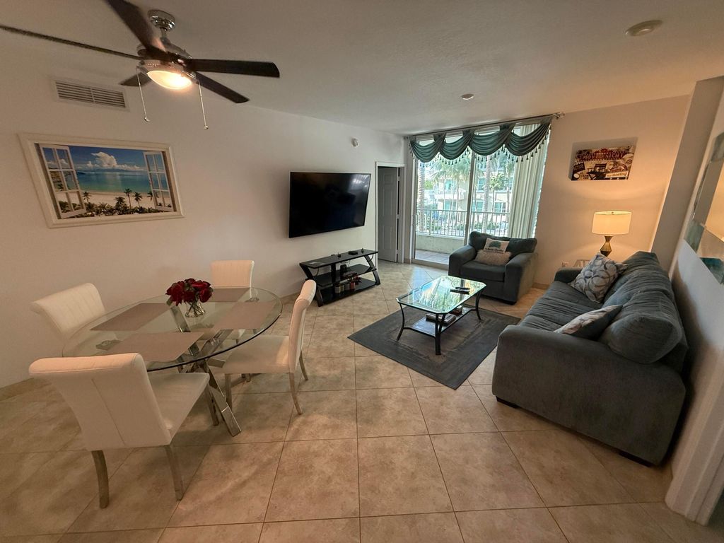 Photo of 700 E Boynton Beach Boulevard #203, Boynton Beach, FL 33435 (MLS # B26021329)