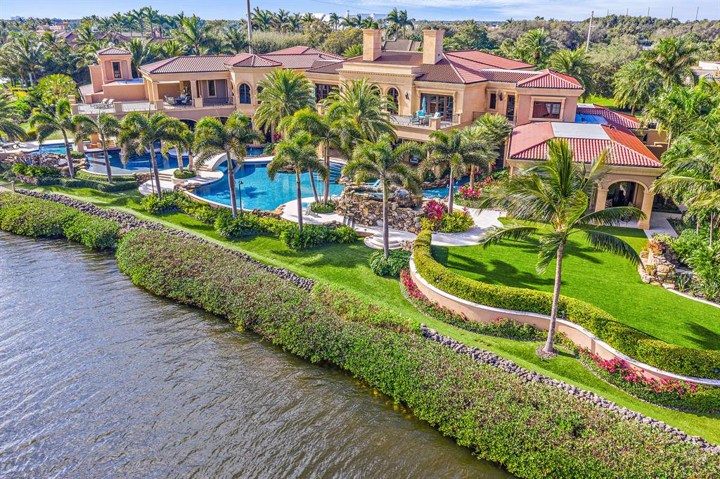 Admirals Cove - Residential