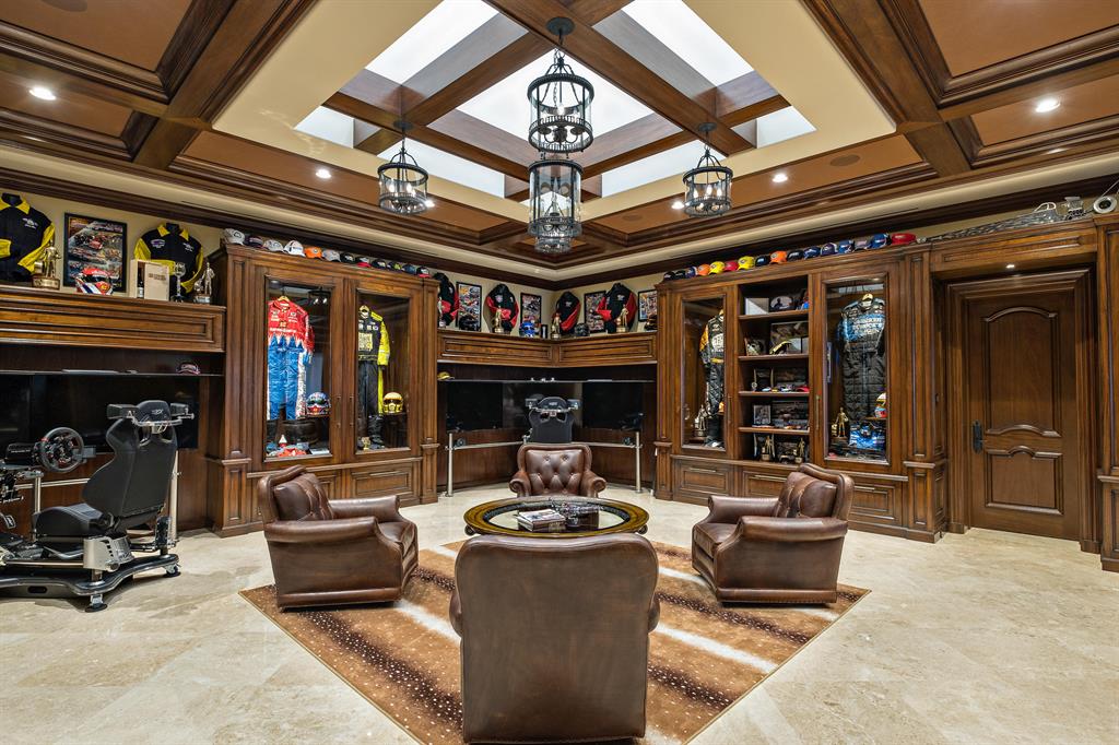 Admirals Cove - Residential