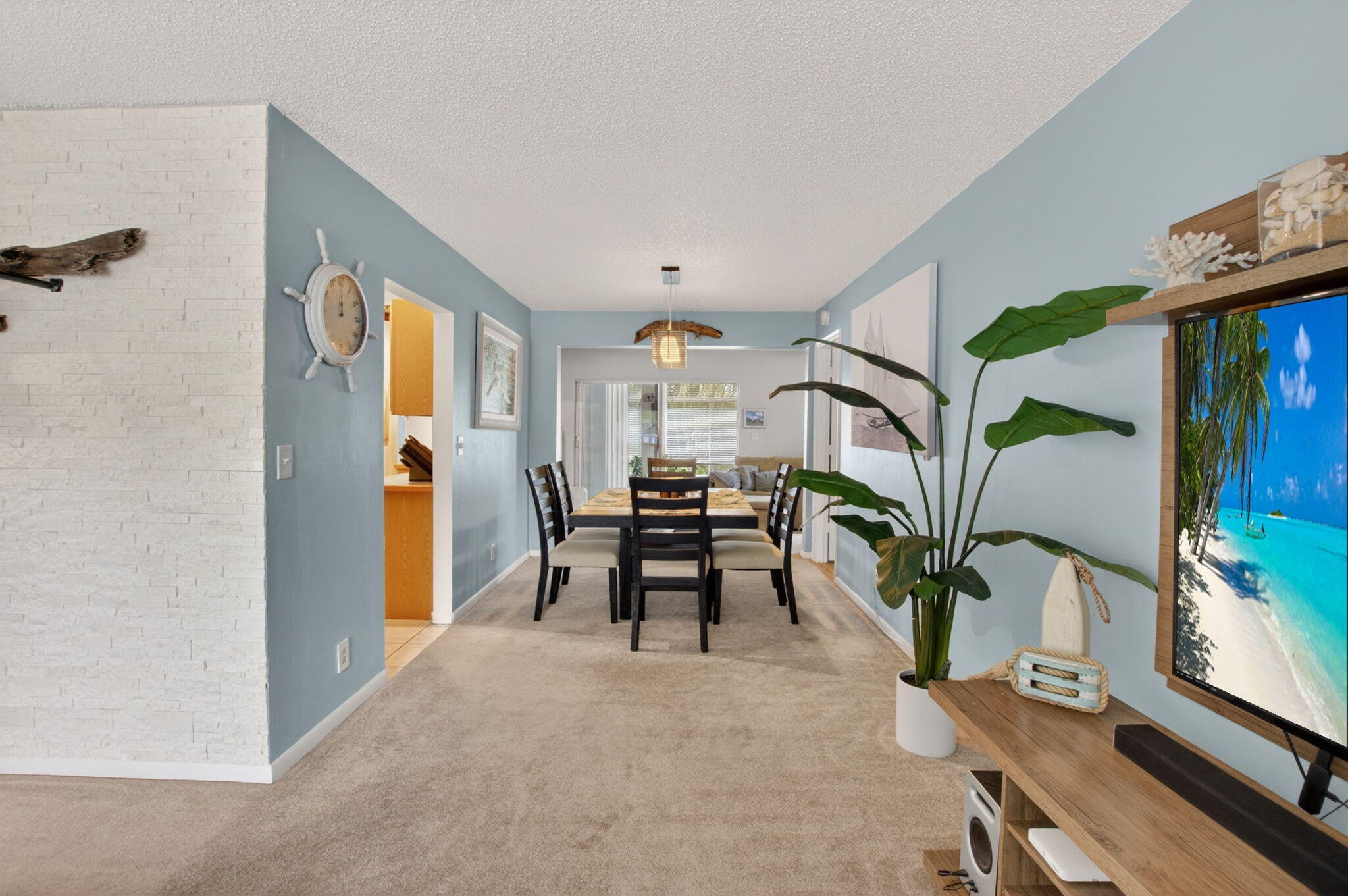 PALM BEACH LEISUREVILLE SEC 10 - Residential