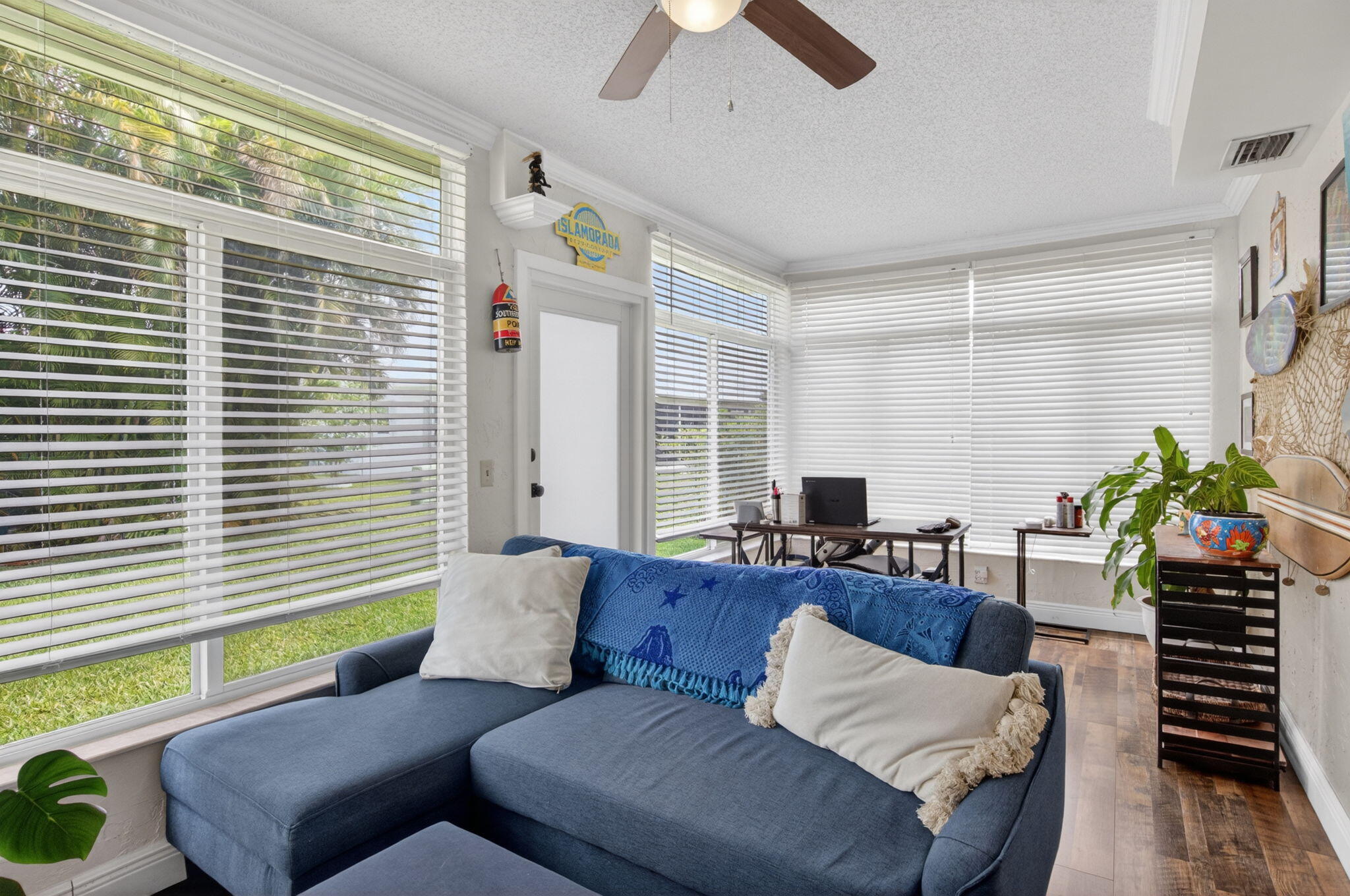PALM BEACH LEISUREVILLE SEC 10 - Residential