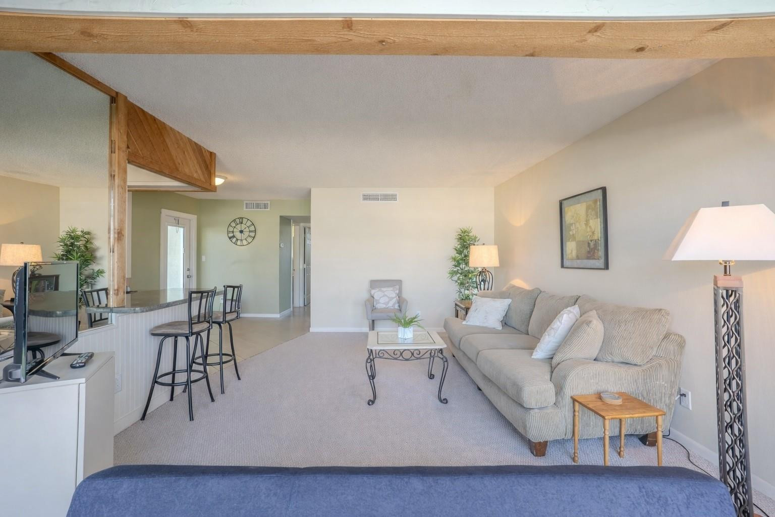 2731 NE 14th Street Causeway 138