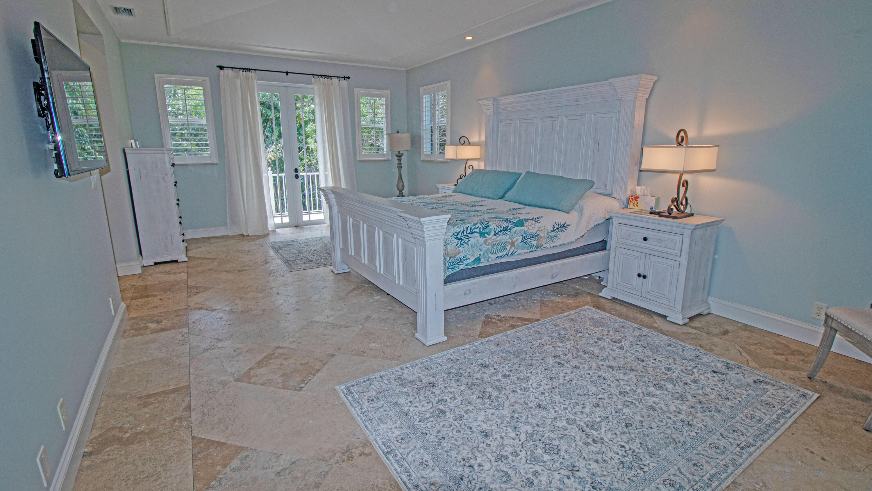 THE REEF (AKA COLONY OF ROCKY POINT) - Residential