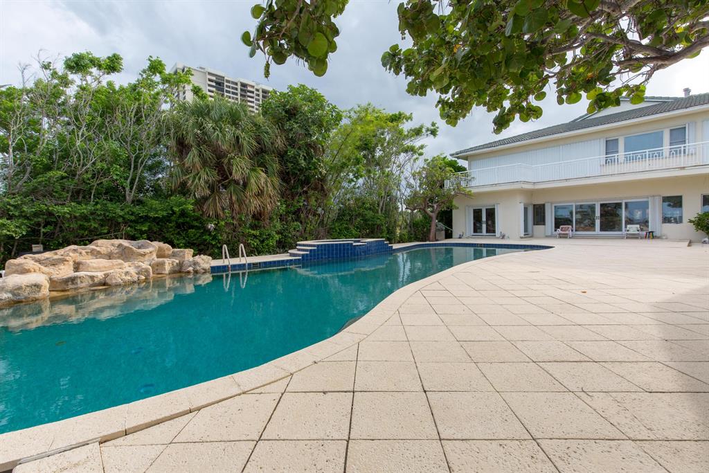 NORTH PALM BCH 3 - Residential