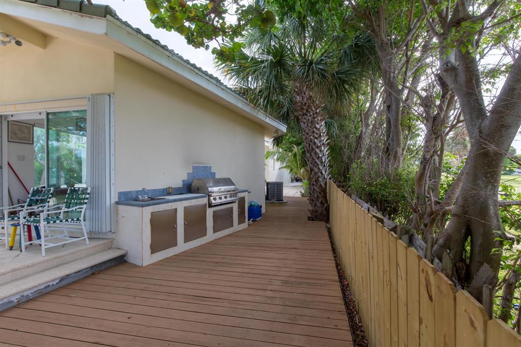 NORTH PALM BCH 3 - Residential